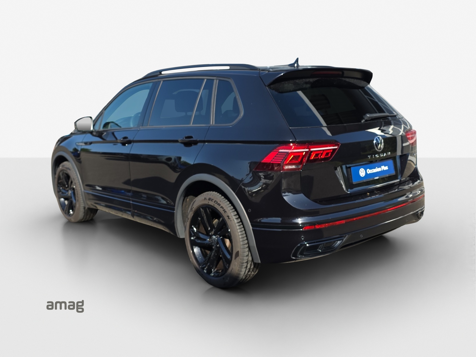 VW Tiguan 2.0TSI R-Line 4Motion DSG-showroom-element-2