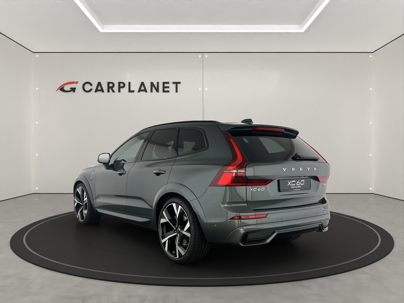 VOLVO XC60 2.0 T8 TE Ultra Dark eAWD-showroom-element-3