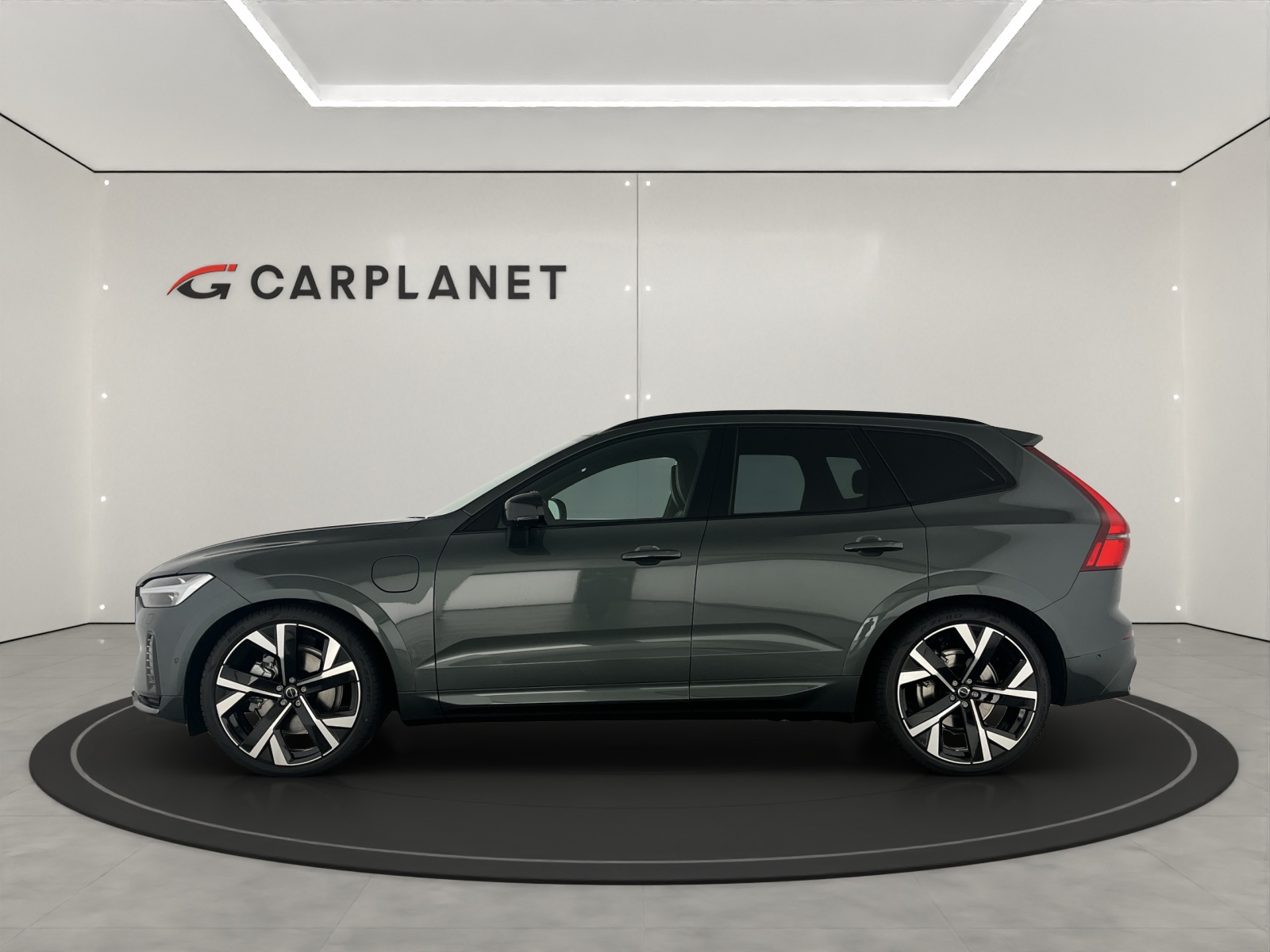 VOLVO XC60 2.0 T8 TE Ultra Dark eAWD-showroom-element-2