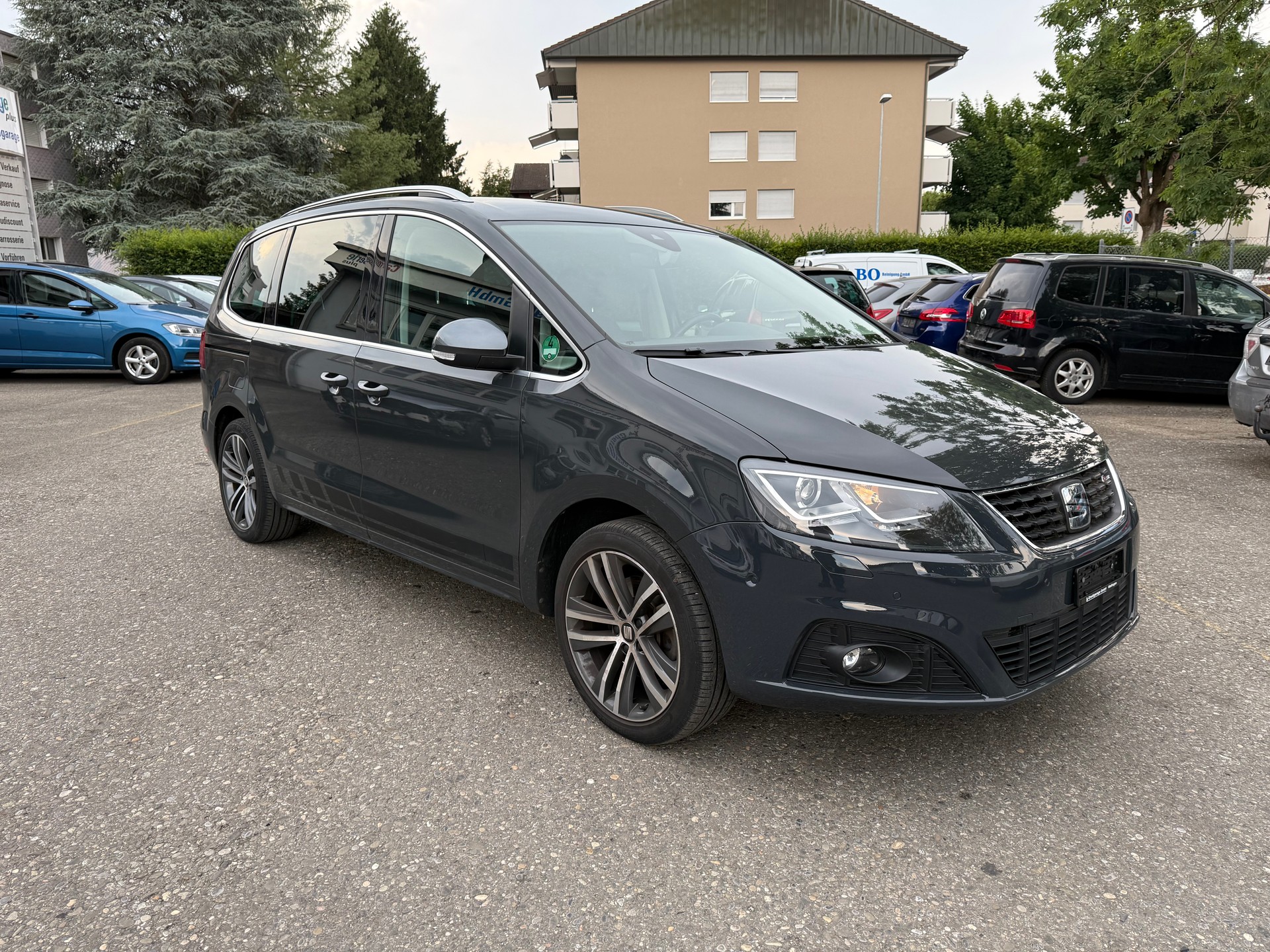 SEAT Alhambra 1.4 TSI SWISS FR-showroom-element-1