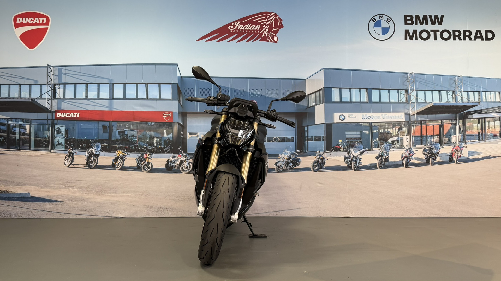 BMW S 1000 R-image-1