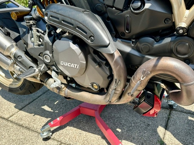 DUCATI Monster 1200 S-image-12