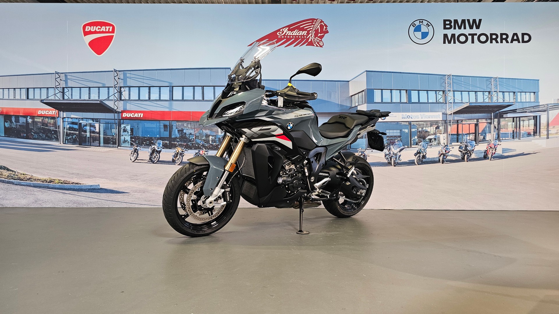 BMW S 1000 XR-image-2
