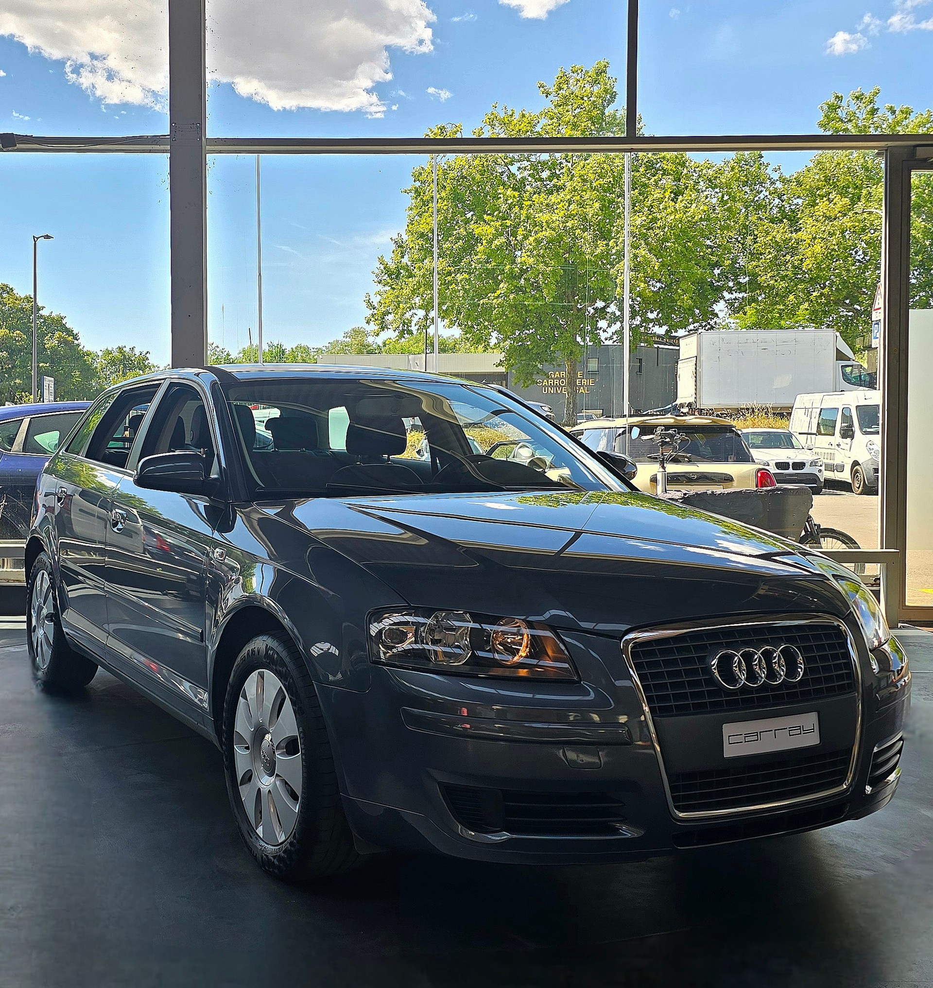 AUDI A3 Sportback 1.8 Turbo FSI Ambition-image-12