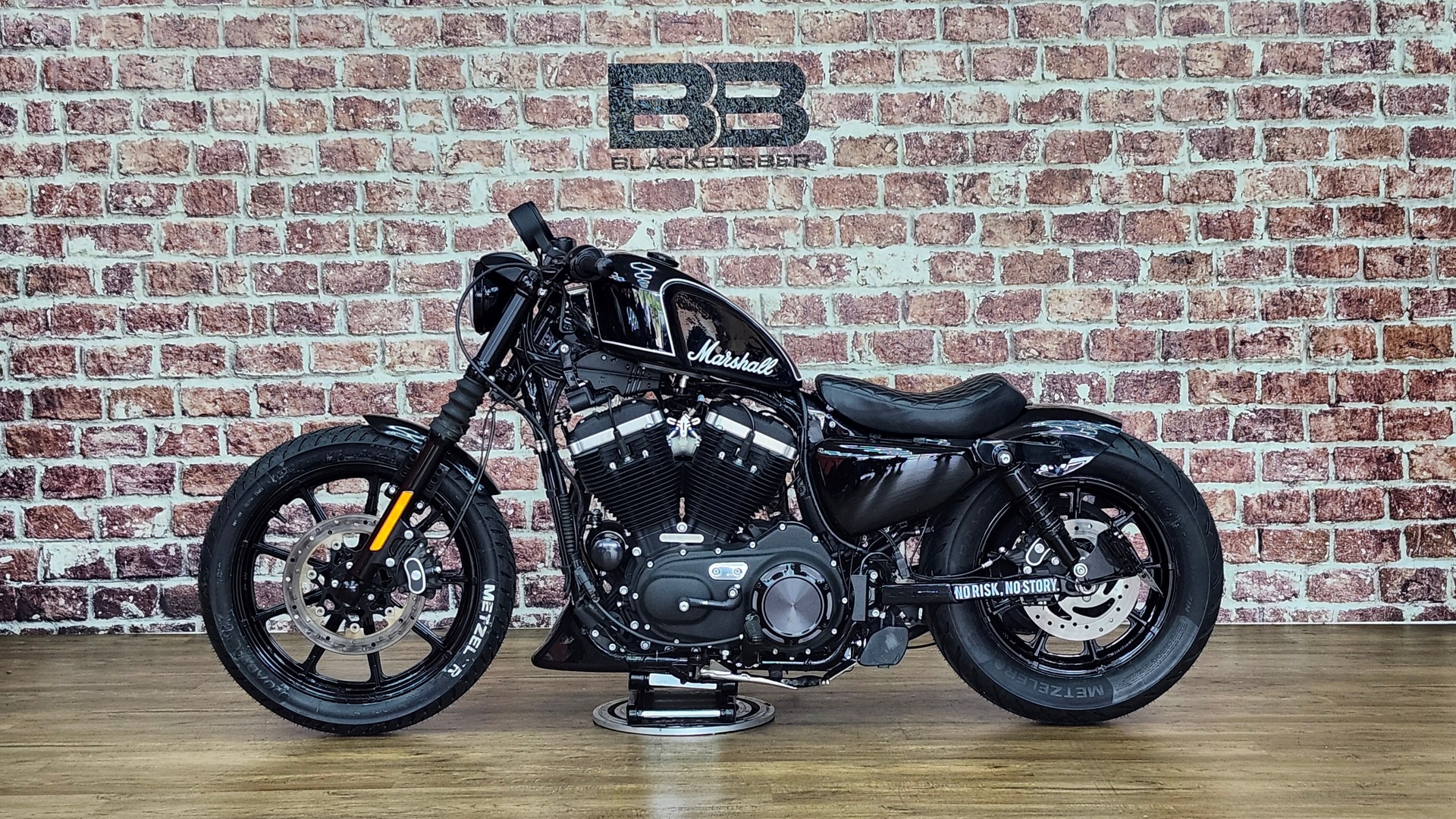 HARLEY-DAVIDSON XL 883 N Sportster Iron ABS-image-4