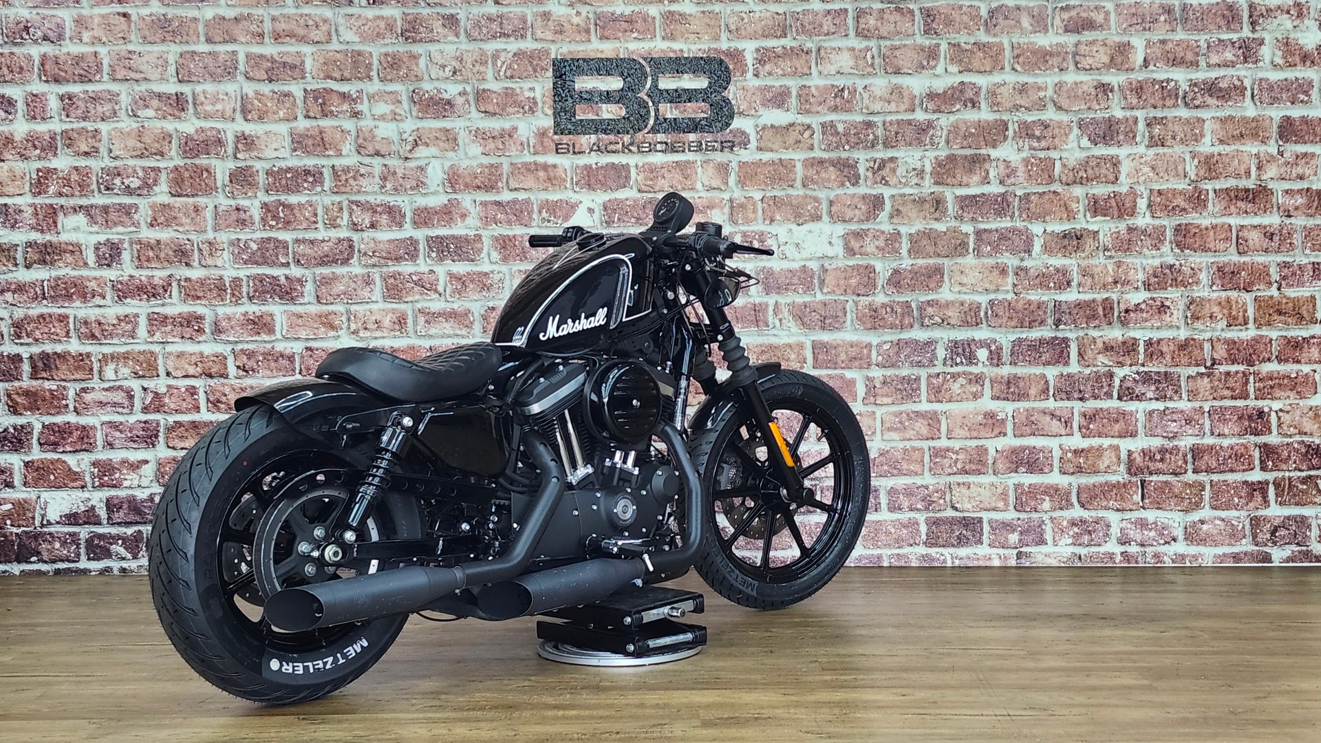 HARLEY-DAVIDSON XL 883 N Sportster Iron ABS-image-2