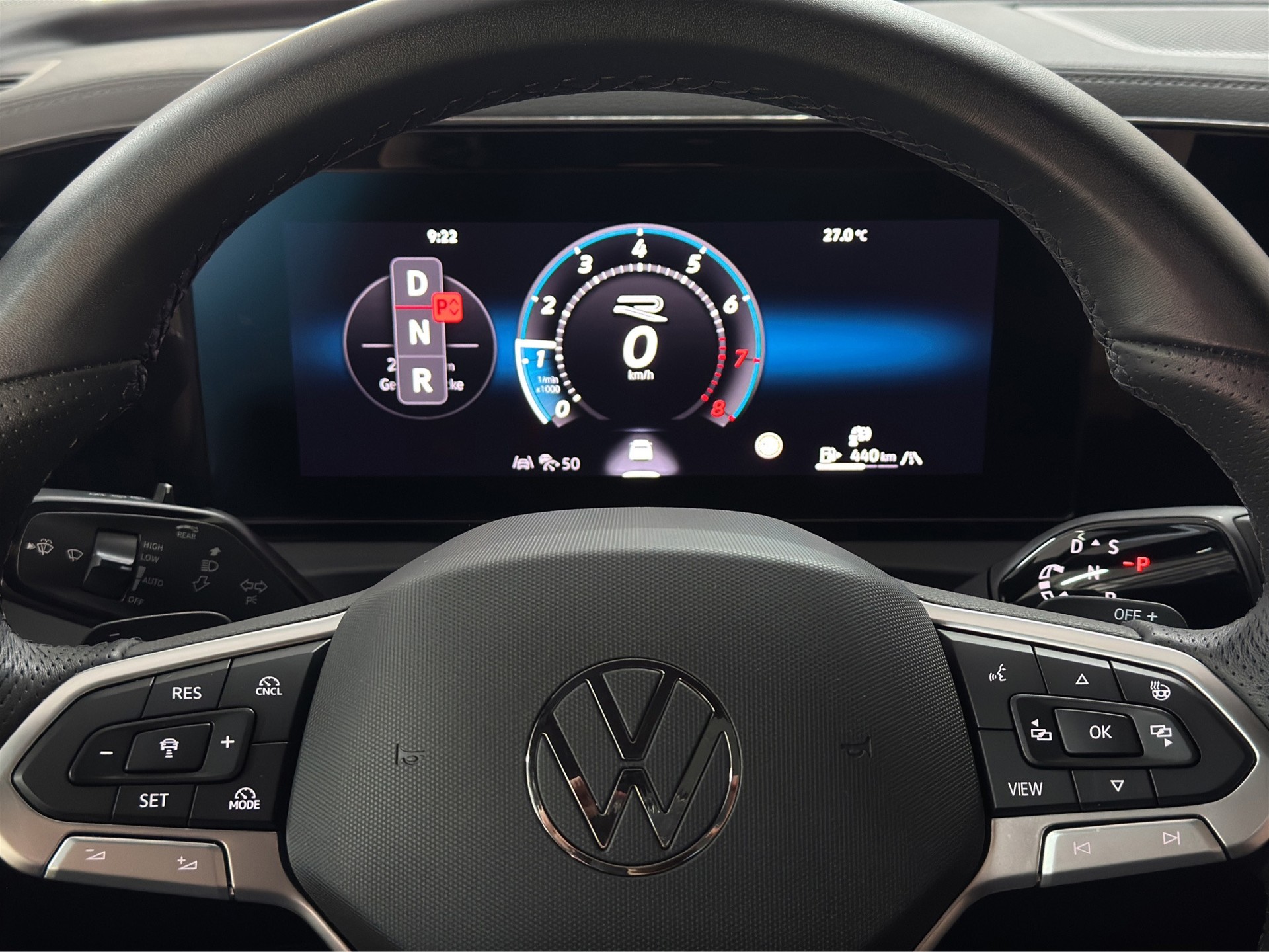 VW Tiguan 2.0 TSI DSG R-Line 4M. "Leder Varenna-Pano-360°Kamera-Black Style"-image-14