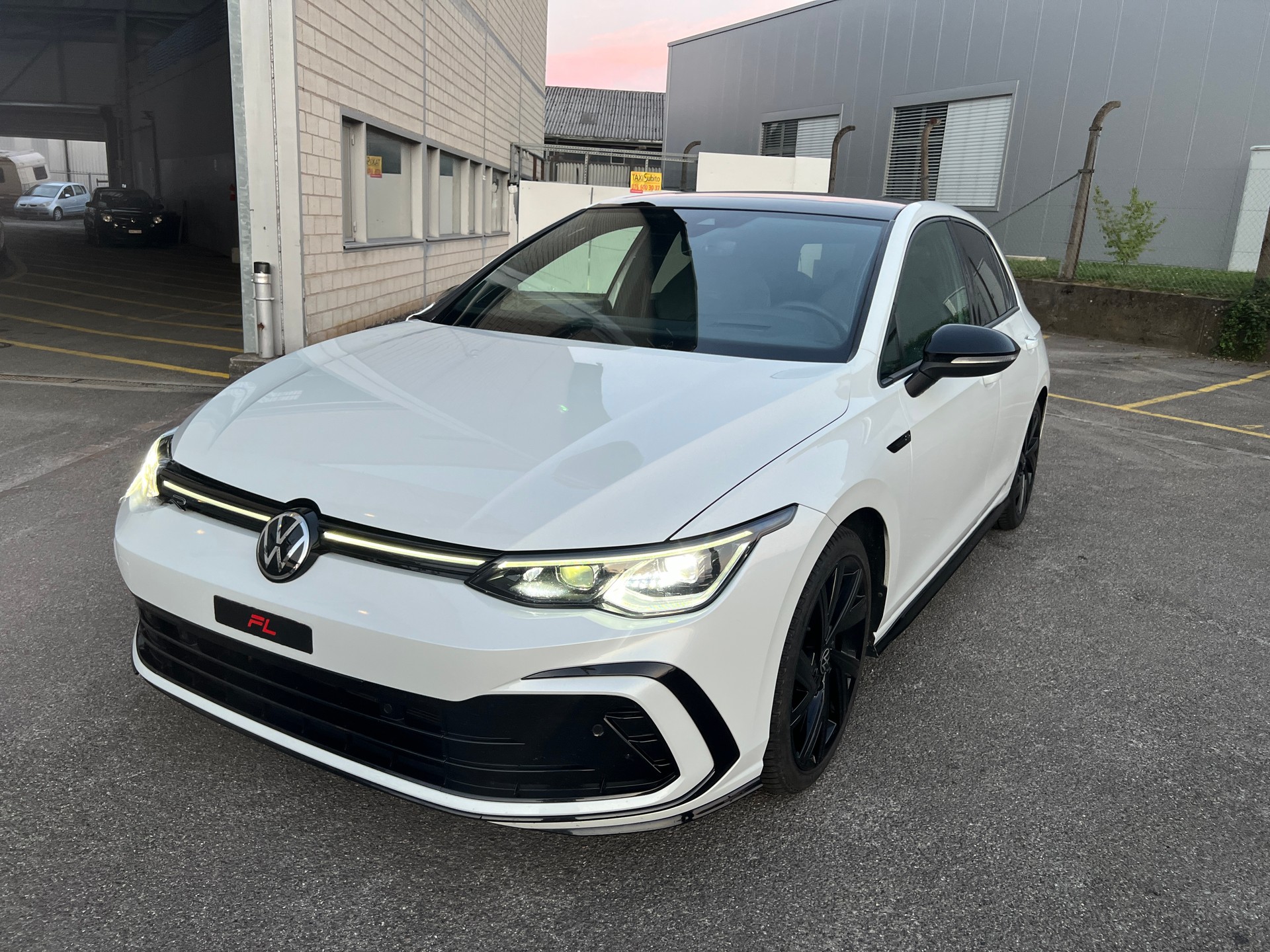 VW Golf 1.5 eTSI mHEV ACT R-Line DSG