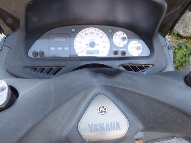 YAMAHA T-MAX XP 500-image-4