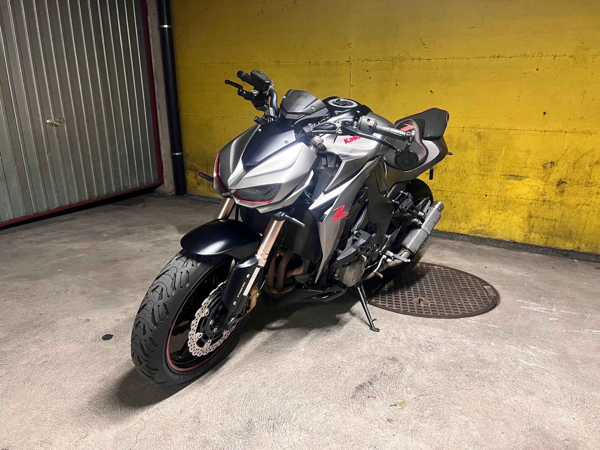 KAWASAKI Z 1000 ABS-image-1