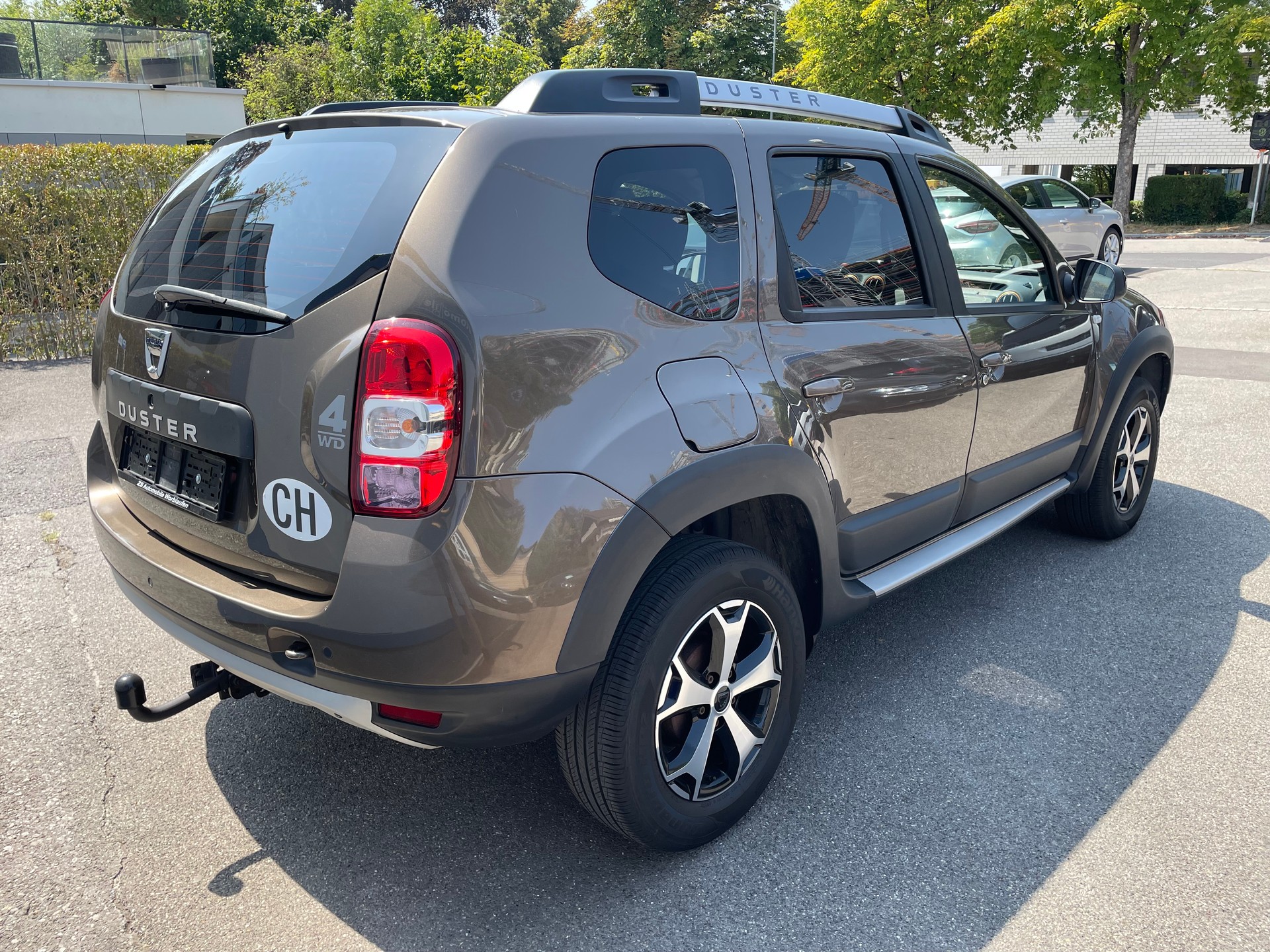 DACIA Duster 1.2 T Unlimited 4x4-image-3