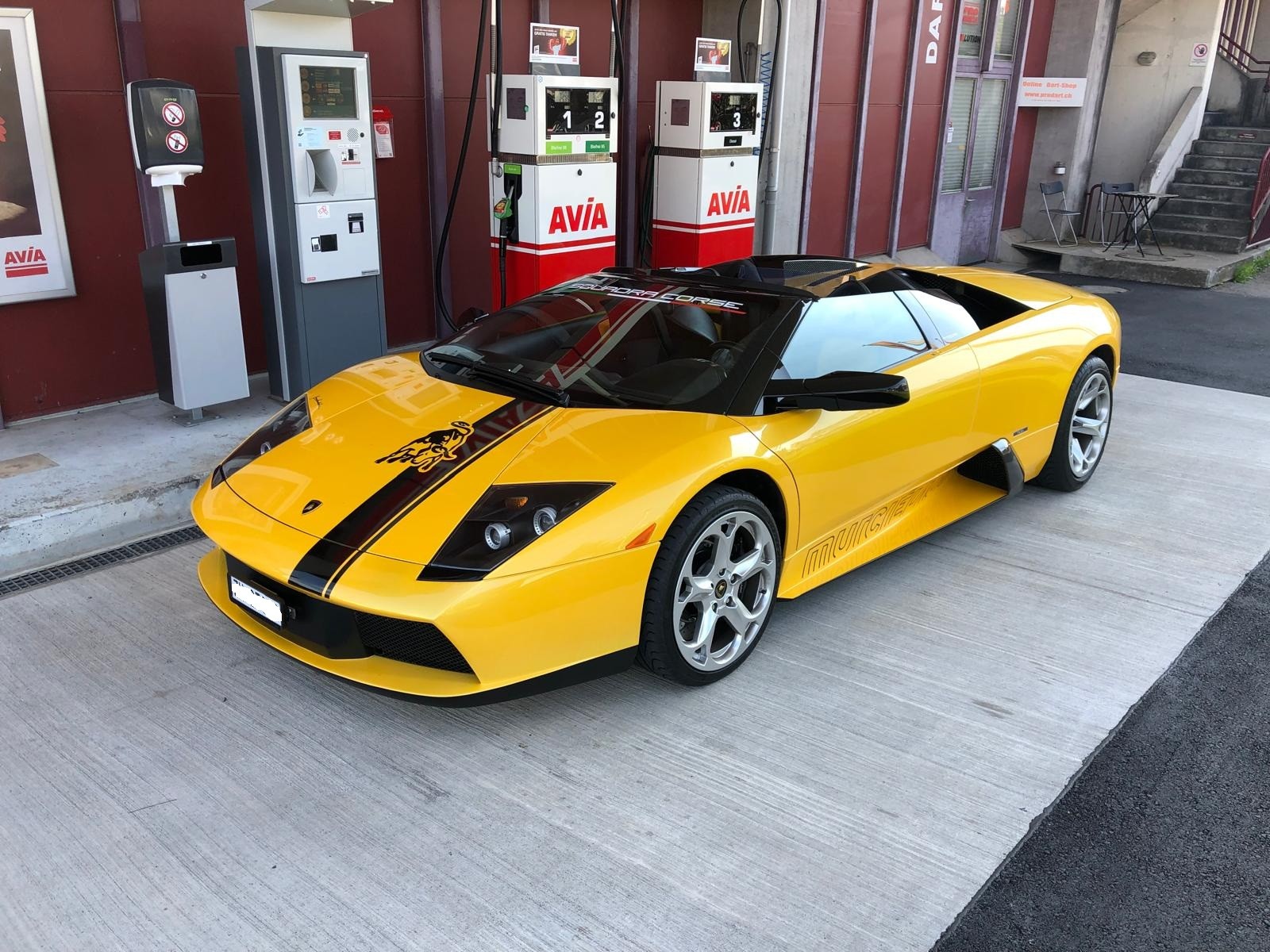 LAMBORGHINI ROADSTER - V12 - 6.2 Liter - 580 PS-image-18