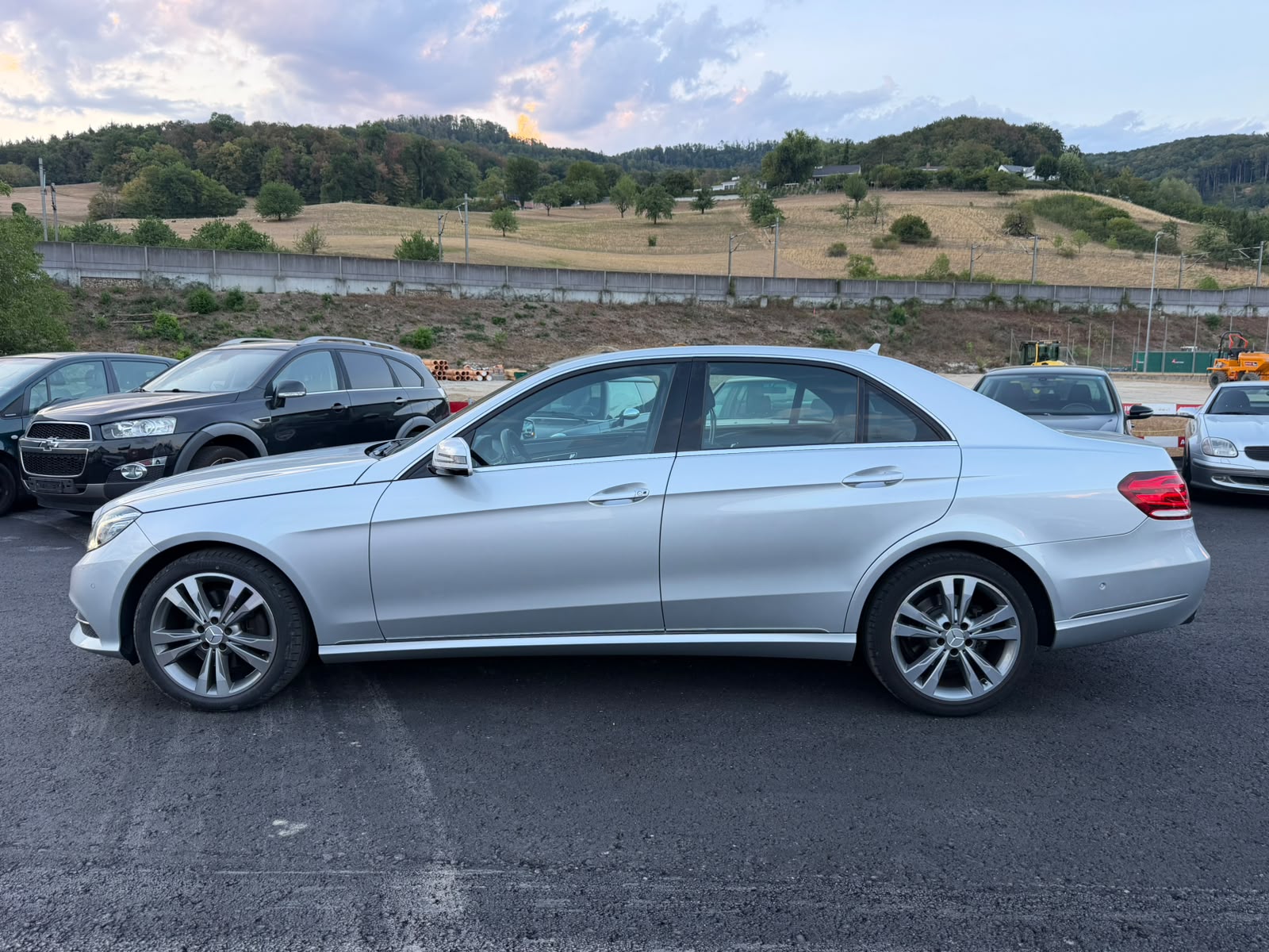 MERCEDES-BENZ E 250 CDI Avantgarde 4Matic 7G-Tronic-showroom-element-1