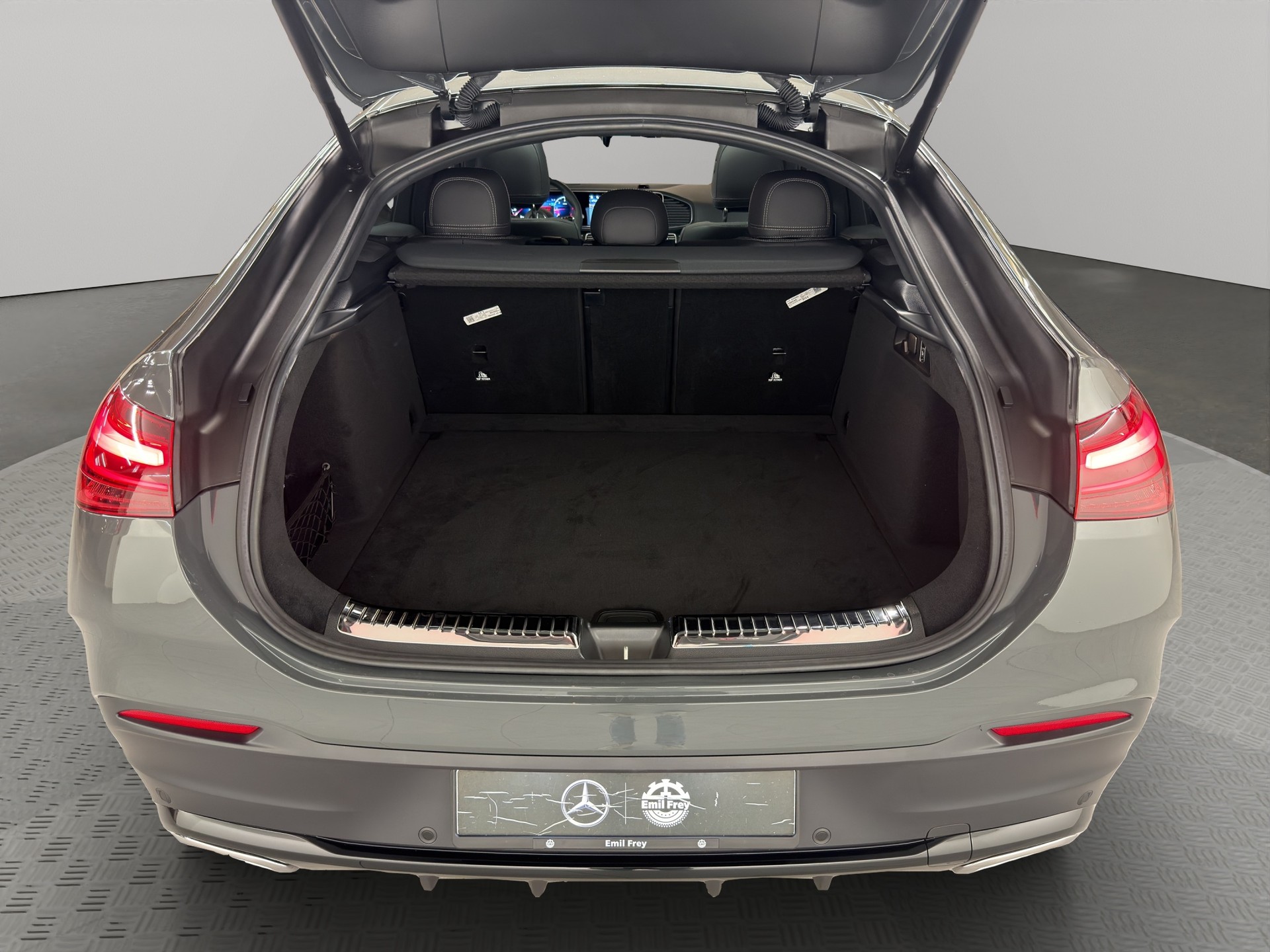 MERCEDES-BENZ GLE 450 d AMG Line 4matic Coupé-image-6