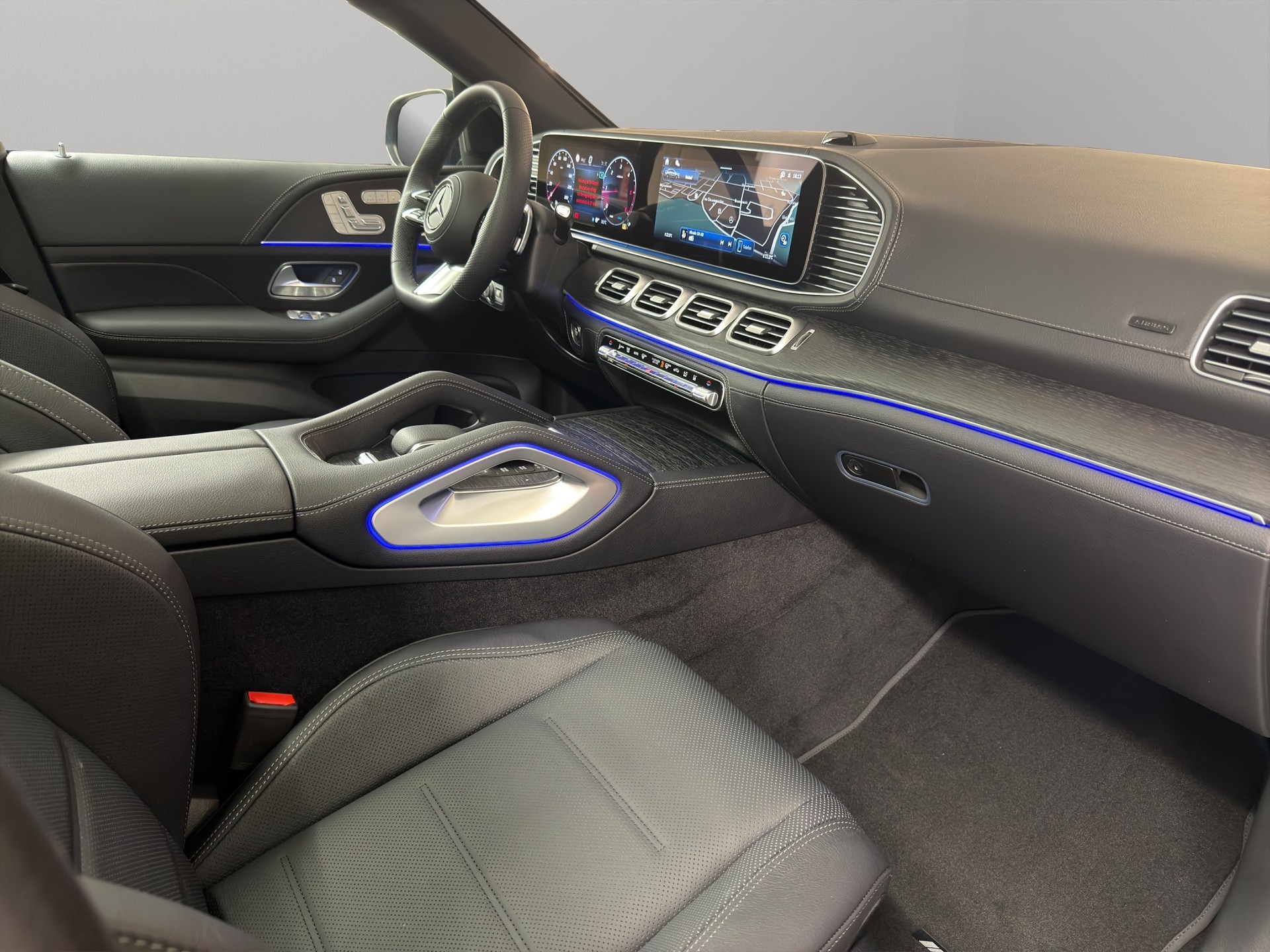 MERCEDES-BENZ GLE 450 d AMG Line 4matic Coupé-image-11