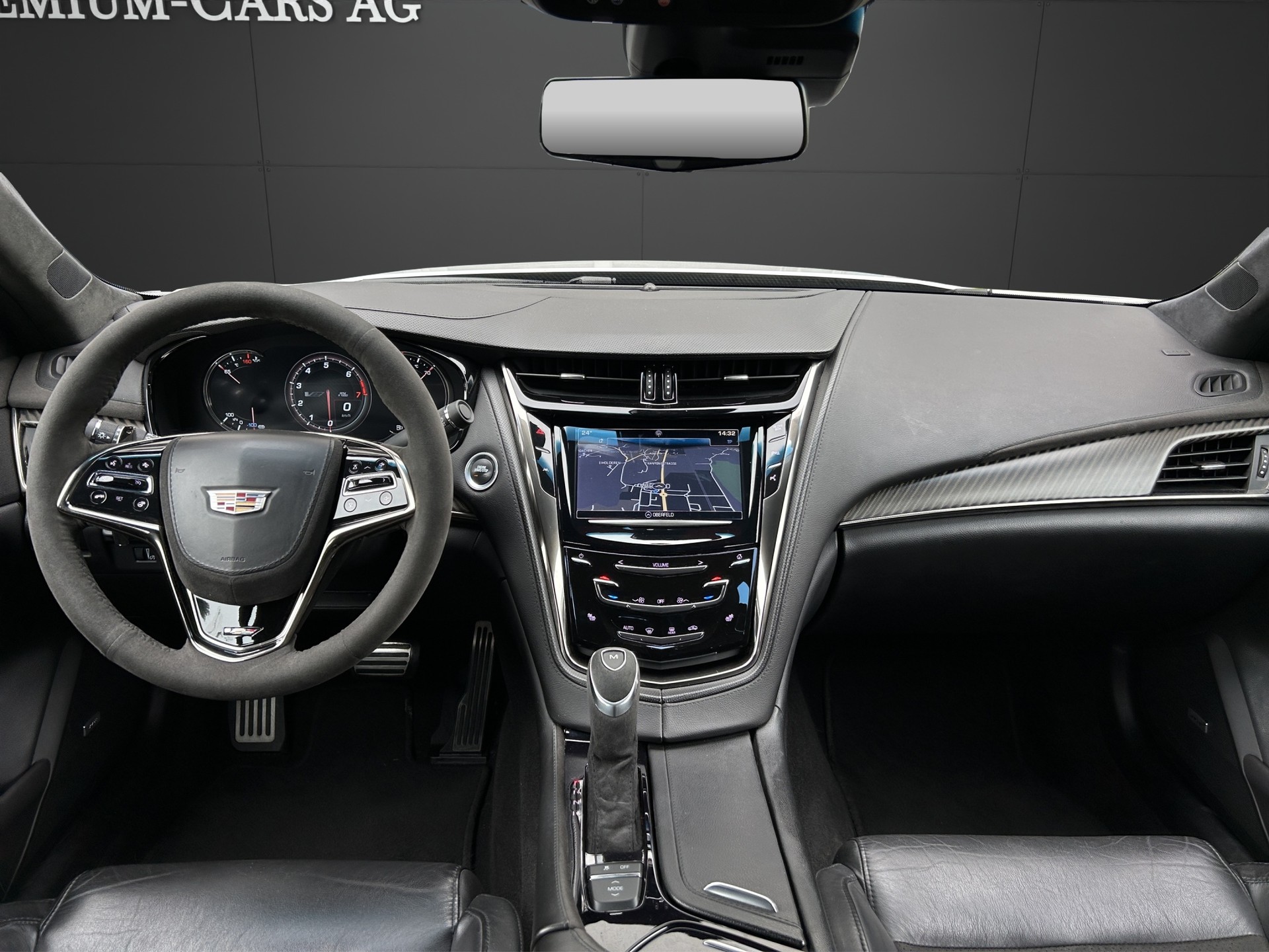 CADILLAC CTS-V Sedan 6.2 Supercharged Automatic-image-9