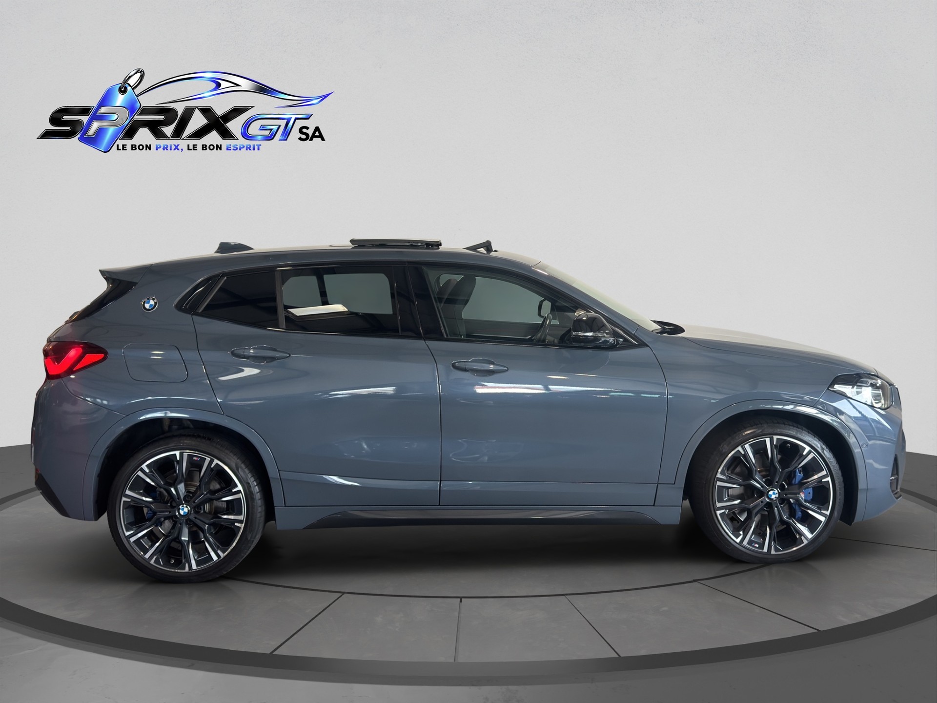 BMW X2 M35i Steptronic-showroom-element-3