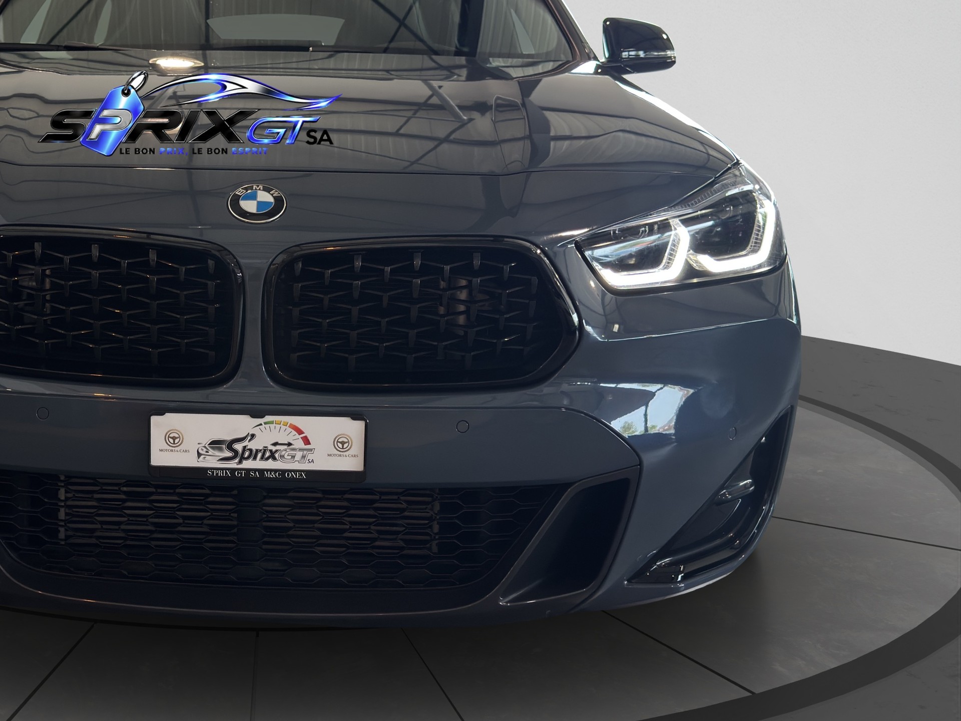 BMW X2 M35i Steptronic-image-6