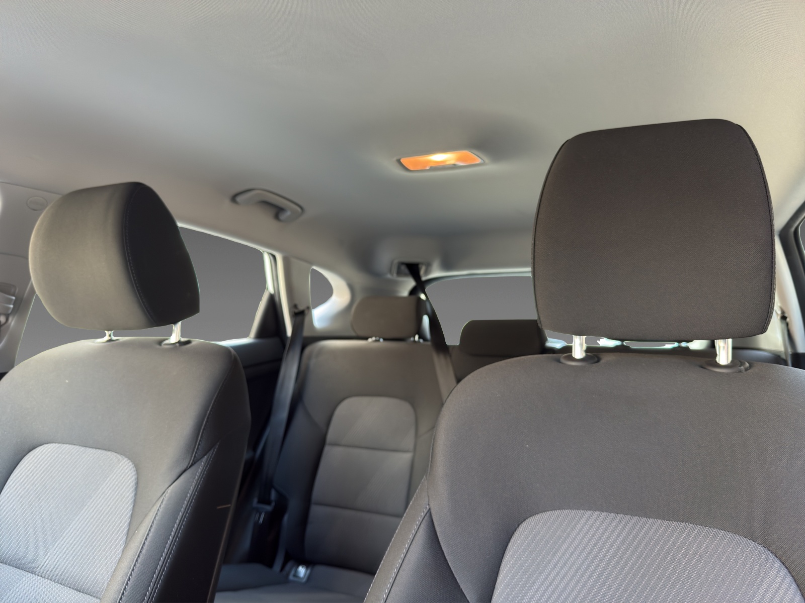 HYUNDAI Tucson 1.6 CRDI Origo 2WD DCT-image-9