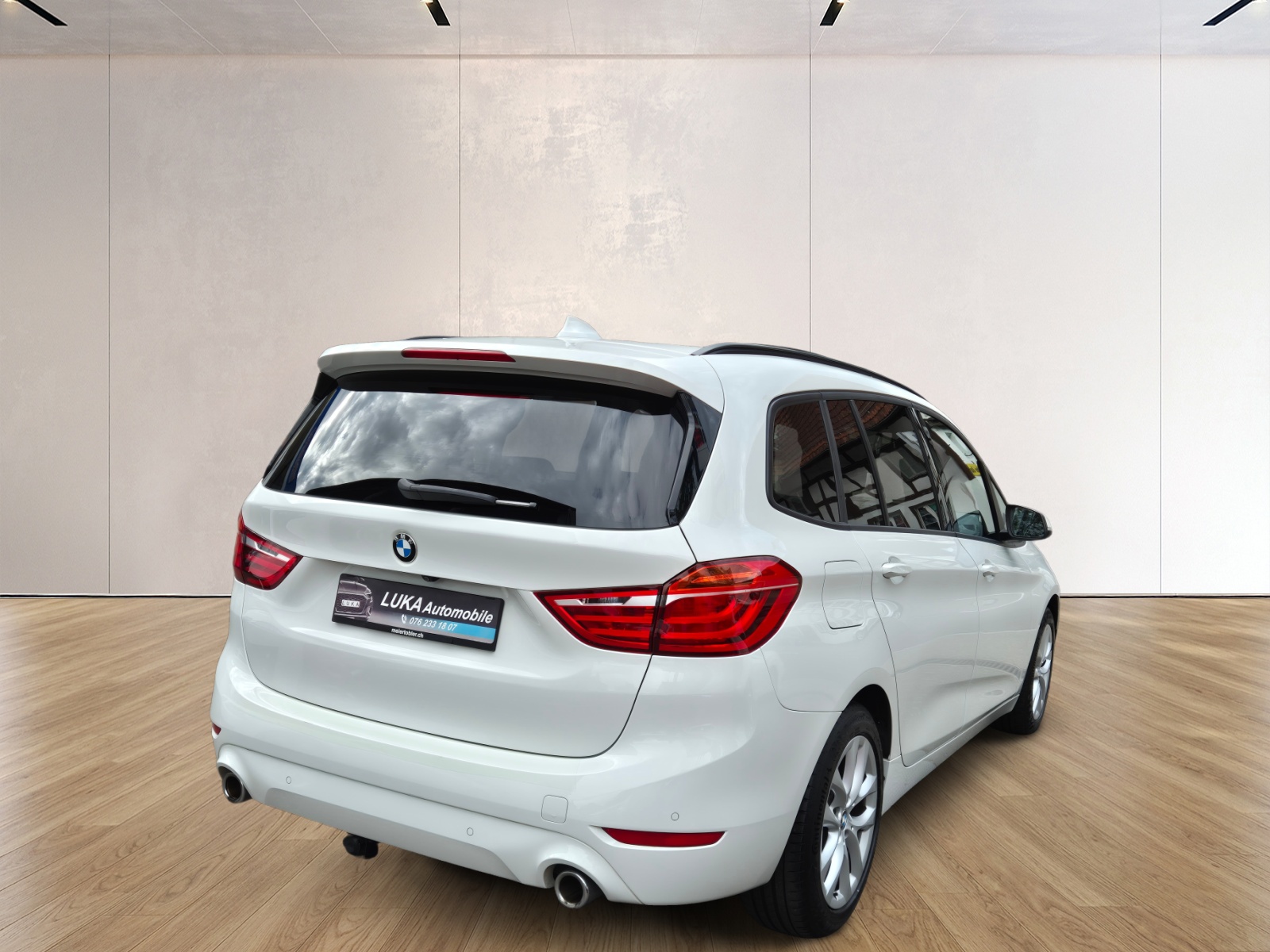 BMW 218d xDrive Gran Tourer Steptronic-showroom-element-3