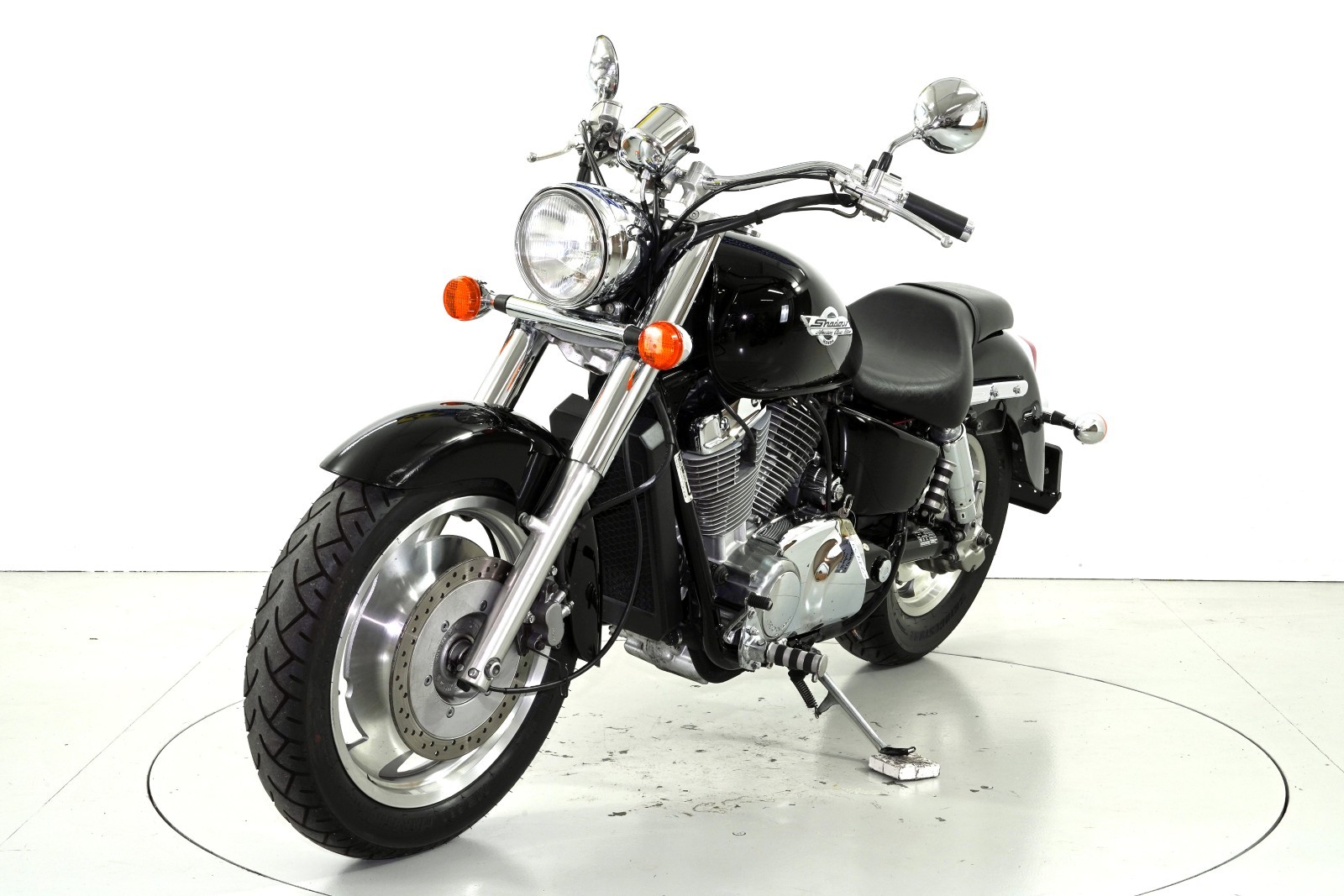 HONDA VT1100C2 Shadow-image-2