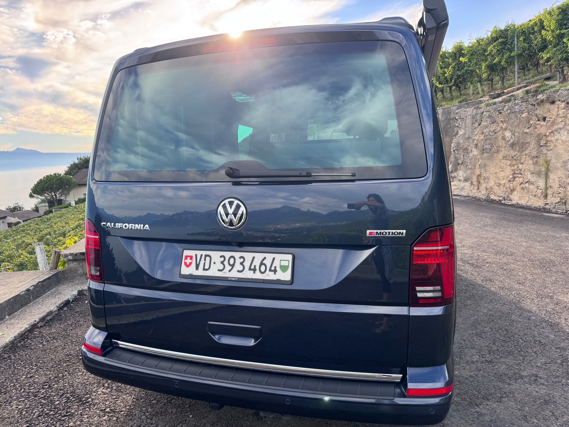VW California Ocean Liberty 4*4 diesel automatique/ cuisIne / toit électro hydraulique / reprise leasing possible-image-4