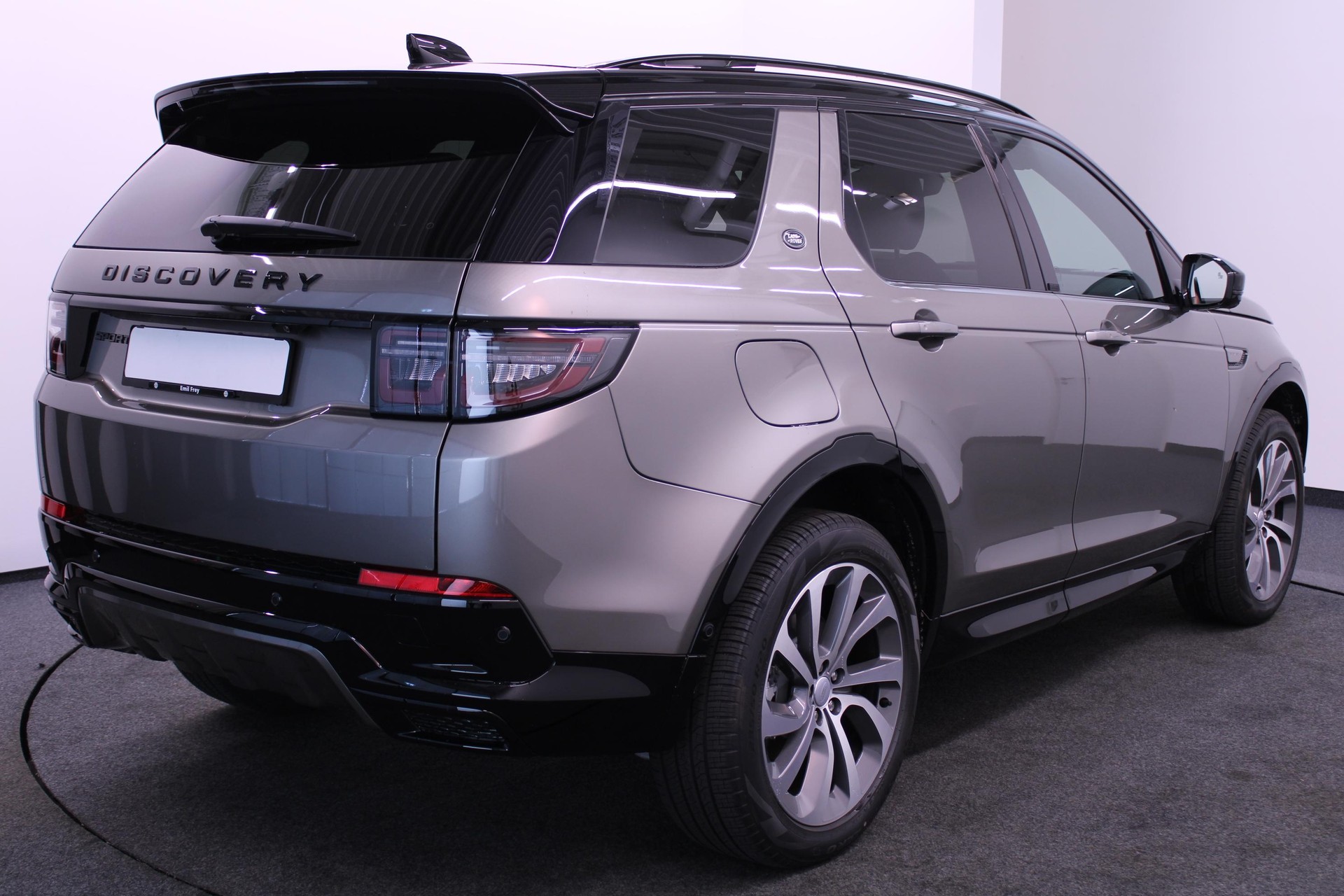 LAND ROVER Discovery Sport 1.5 T 270e Dynamic HSE-showroom-element-3