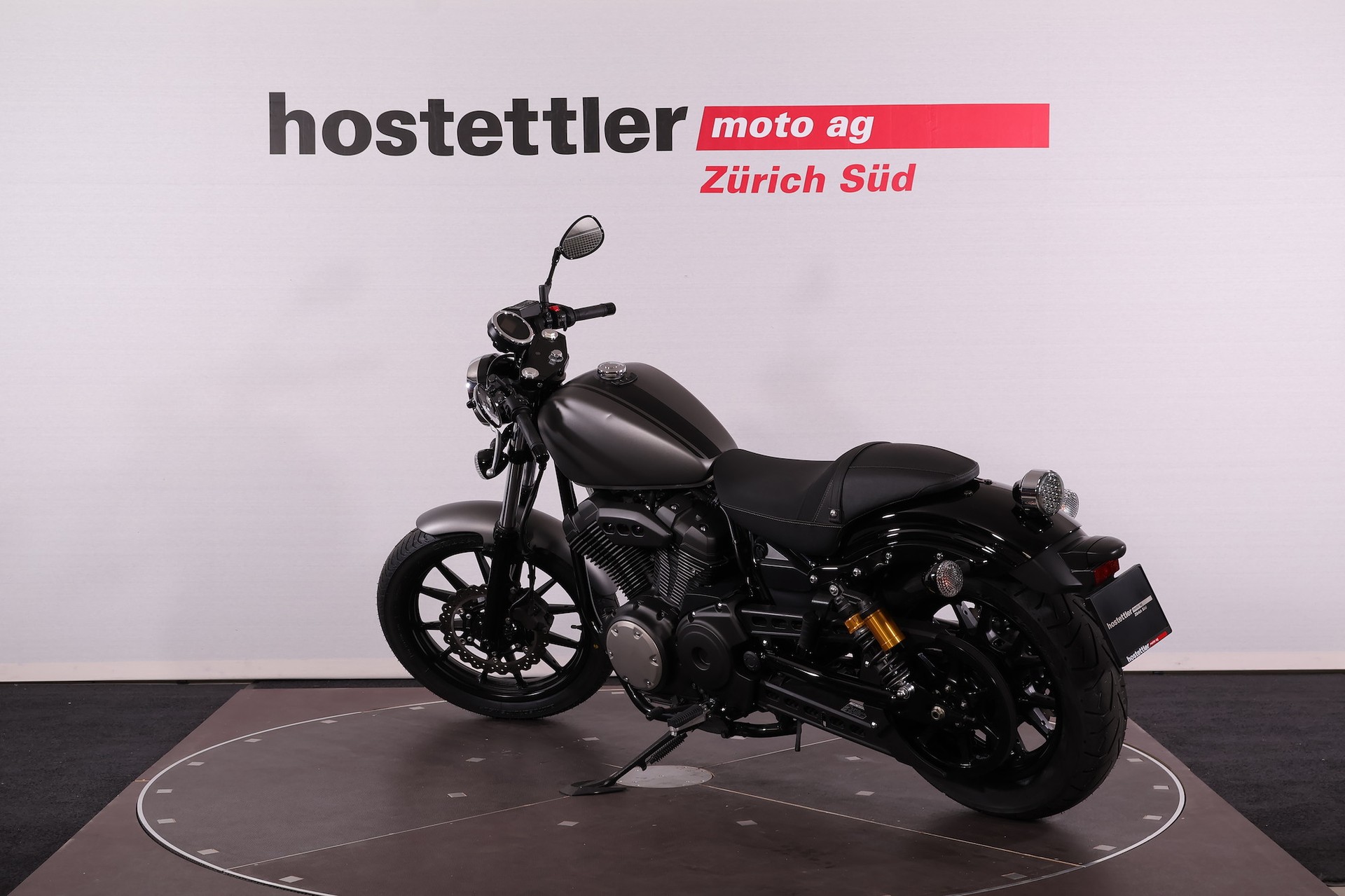 YAMAHA XVS 950 A Midnight Star-showroom-element-2