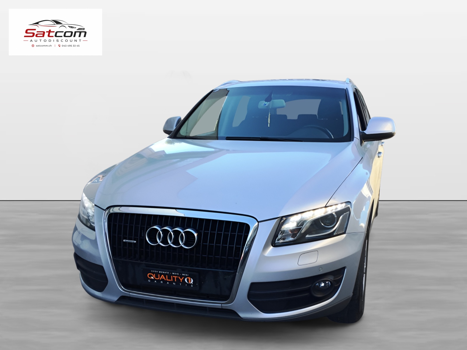 AUDI Q5 3.2 FSI quattro S-tronic
