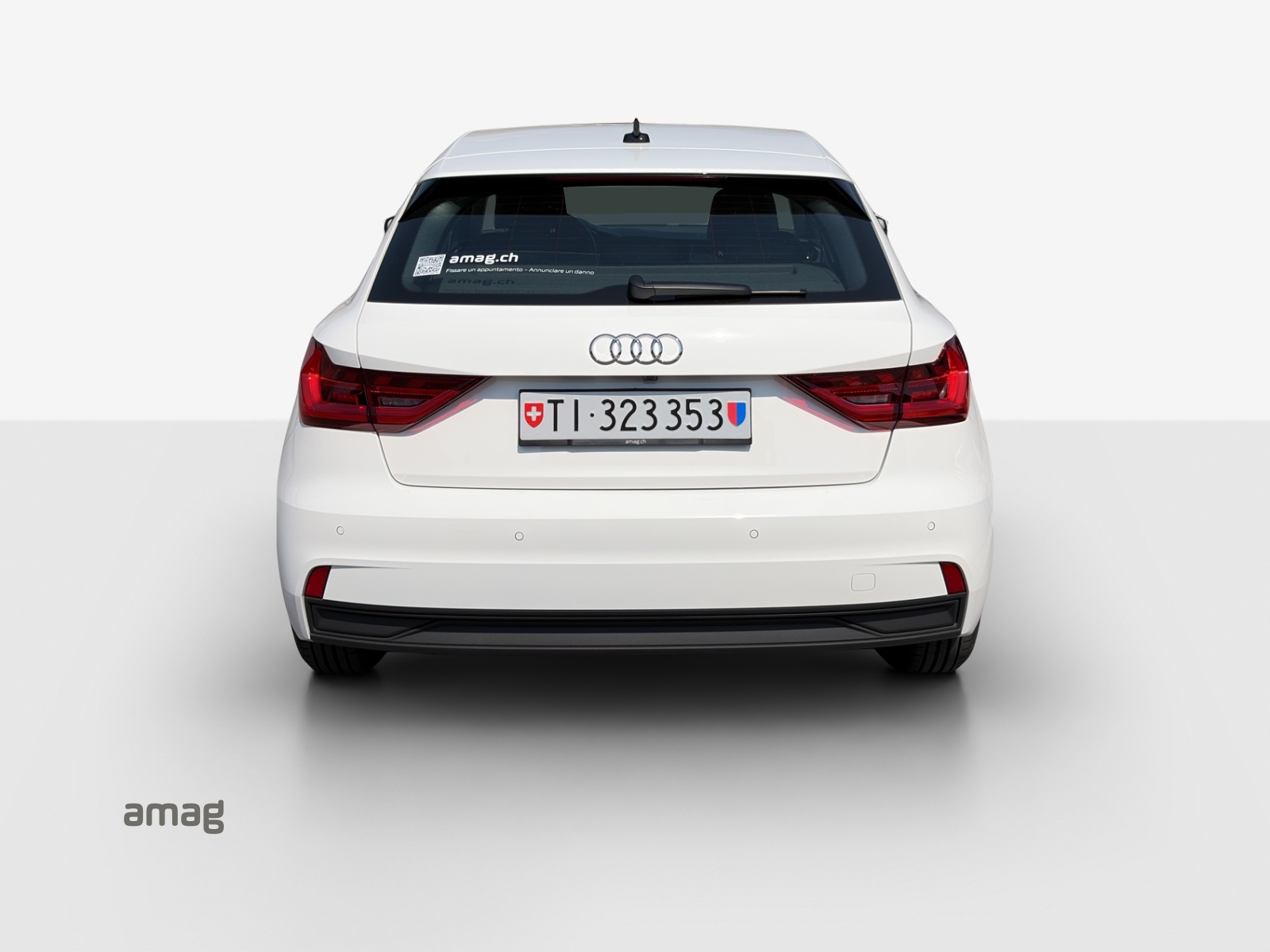 AUDI A1 Sportback 30 TFSI Attraction S-tronic-showroom-element-3