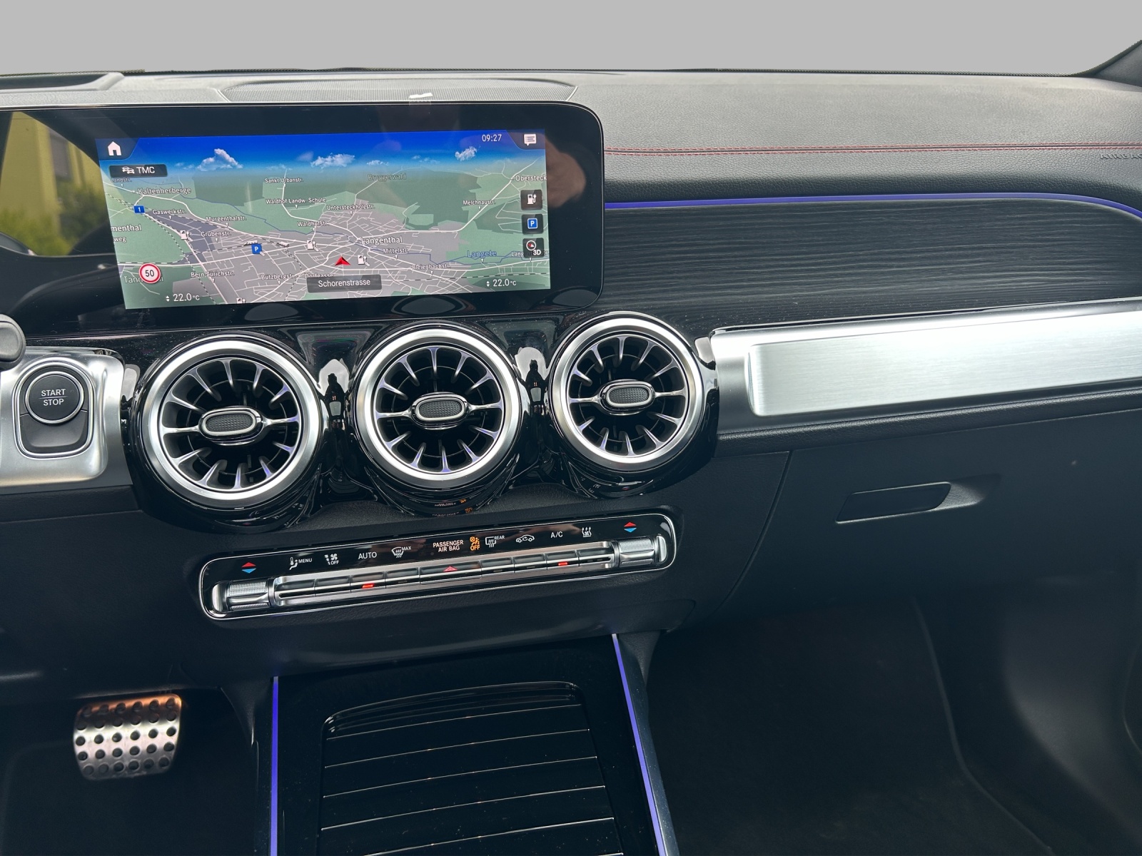MERCEDES-BENZ EQB 350 66,5 kWh 4Matic Swiss Star-image-11