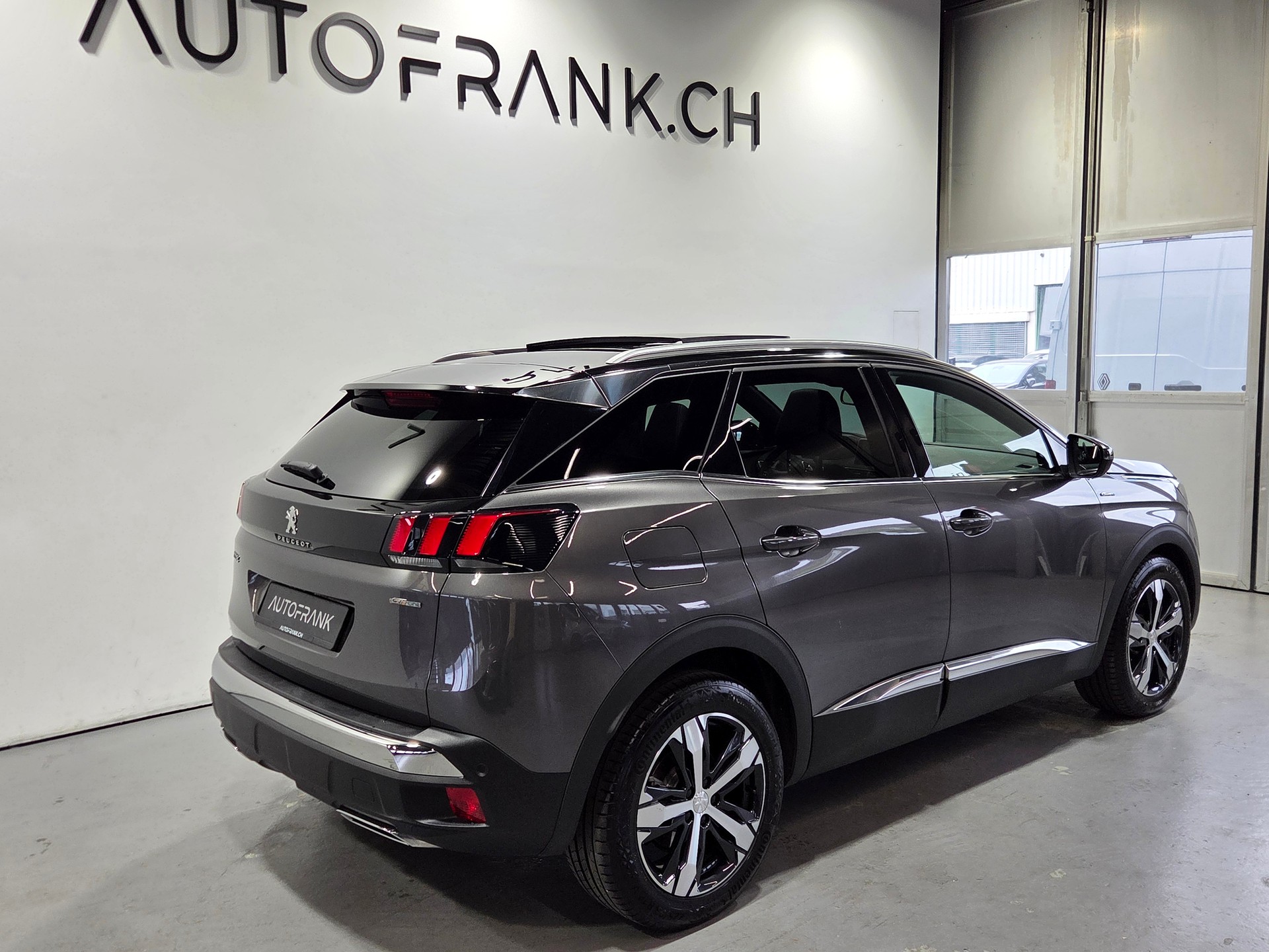 PEUGEOT 3008 1.6 THP Allure-image-7