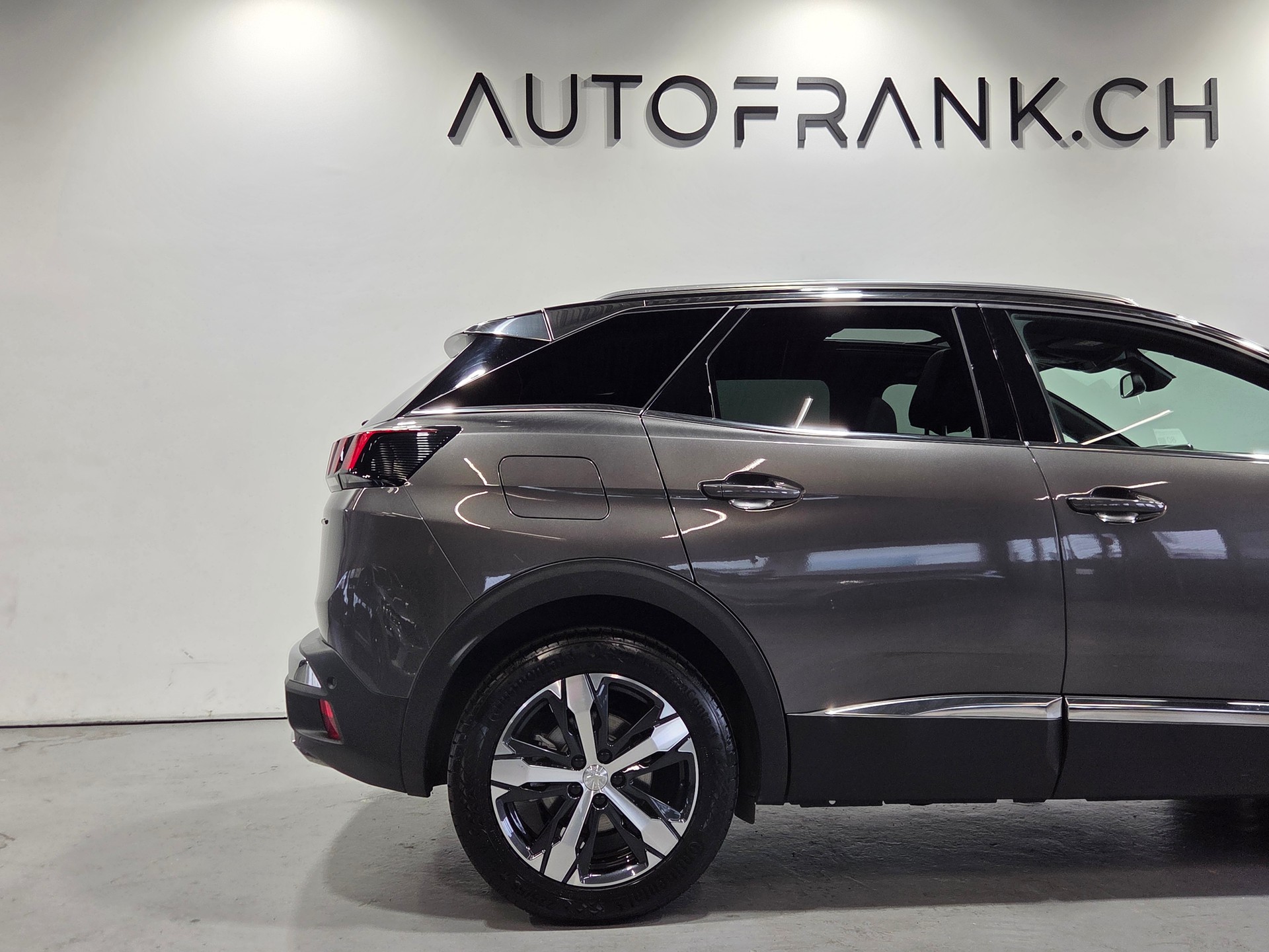 PEUGEOT 3008 1.6 THP Allure-image-6