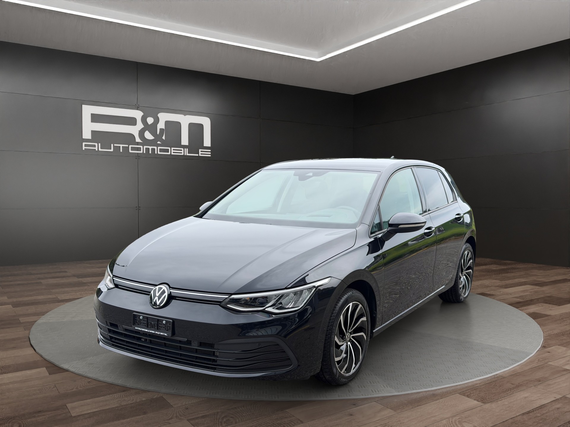 VW Golf 1.5 e TSI ACT Life DSG-image-8