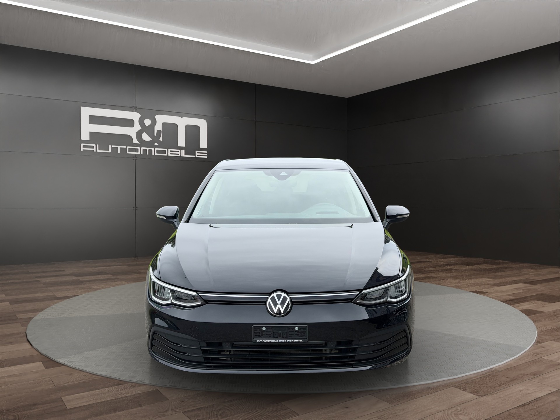 VW Golf 1.5 e TSI ACT Life DSG-showroom-element-1