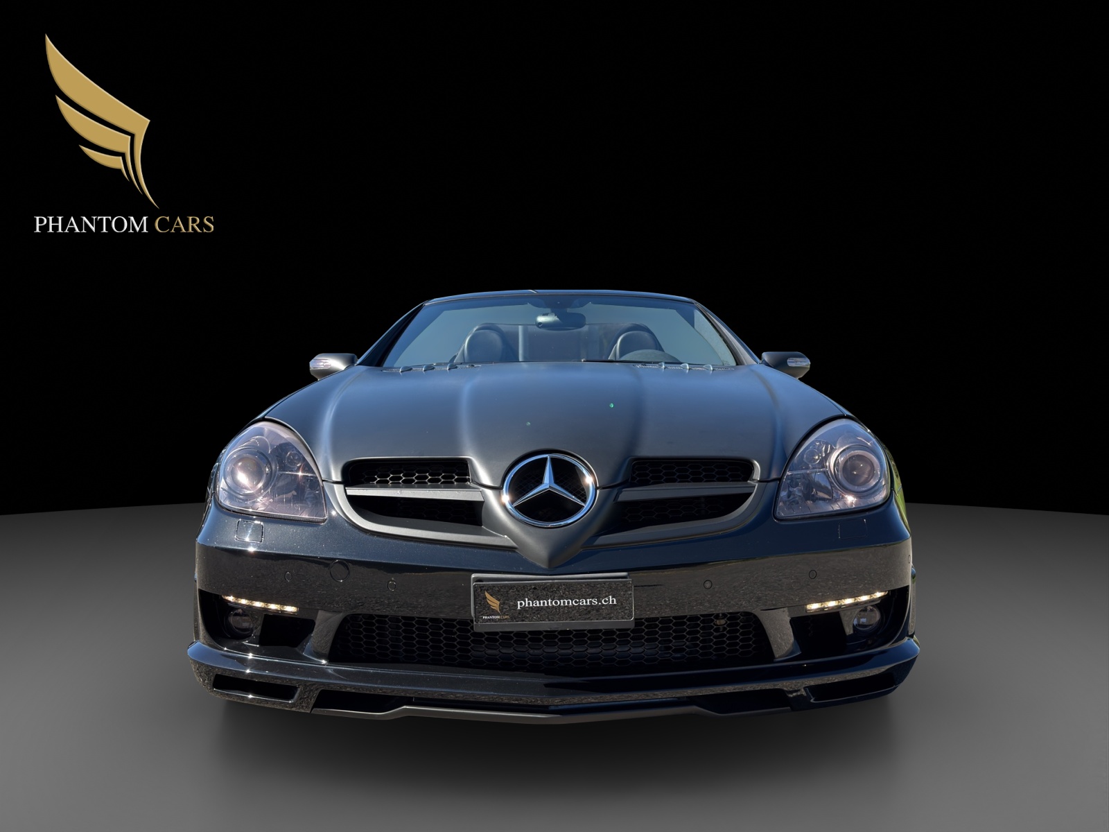MERCEDES-BENZ SLK 55 AMG 7G-Tronic-showroom-element-2