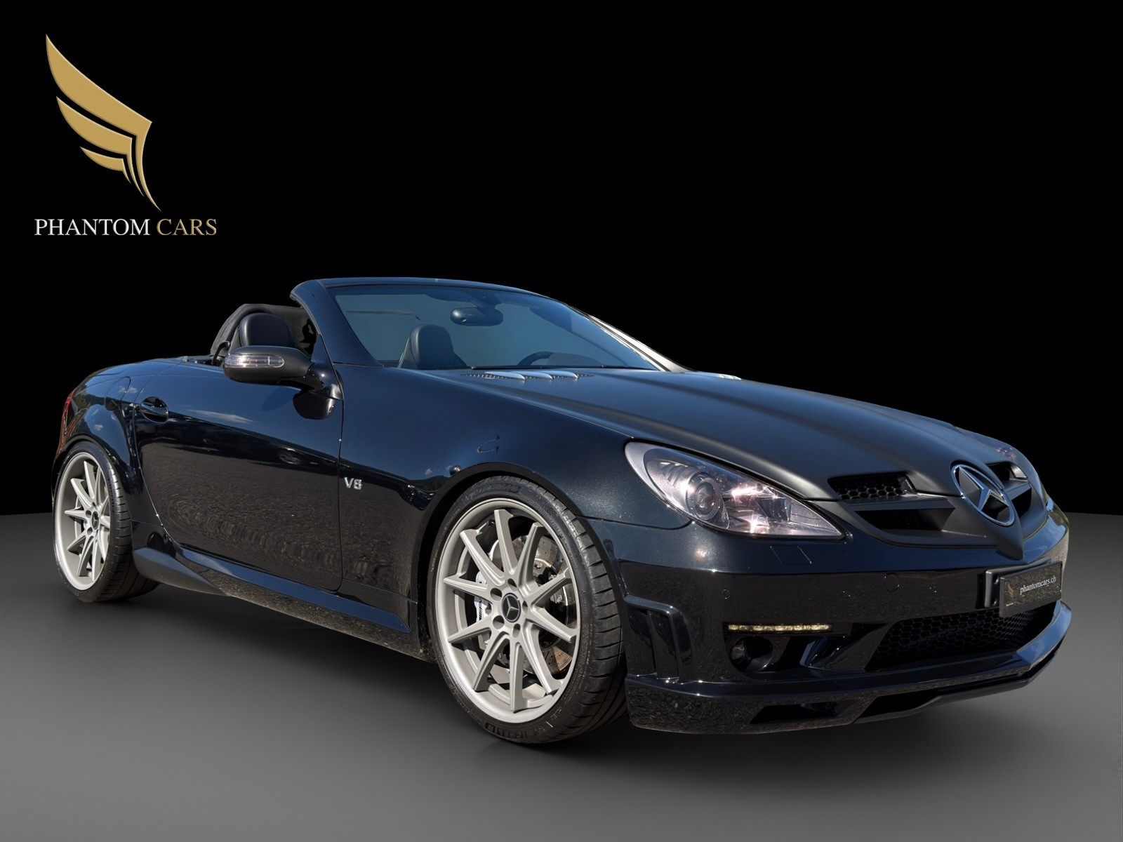 MERCEDES-BENZ SLK 55 AMG 7G-Tronic-showroom-element-1
