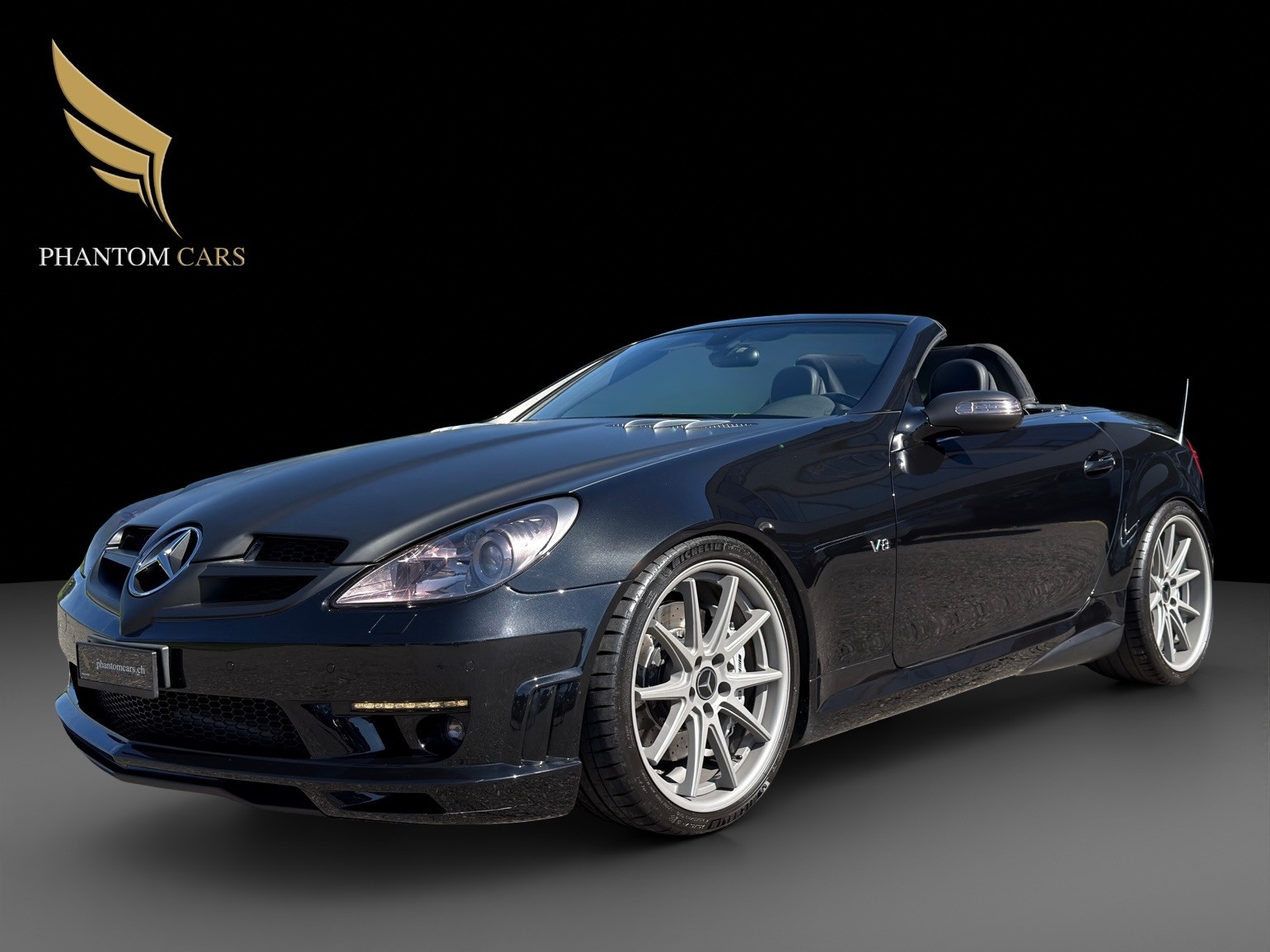 MERCEDES-BENZ SLK 55 AMG 7G-Tronic-showroom-element-3