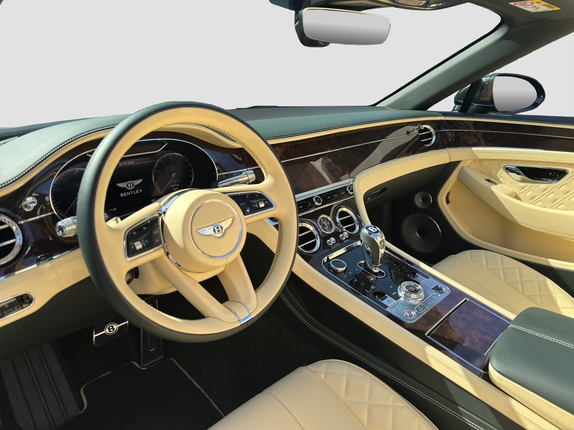 BENTLEY Continental GTC 4.0 V8 Mulliner-image-7