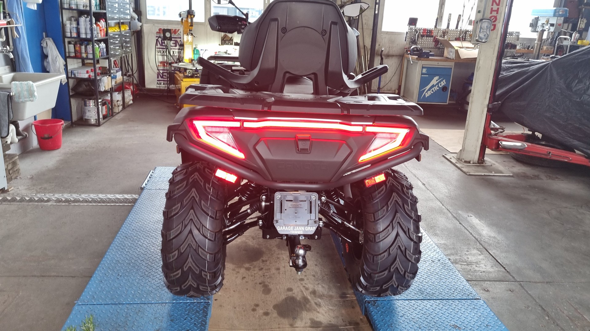 CF MOTO C Force 625 DLXEPS 4x4-image-2