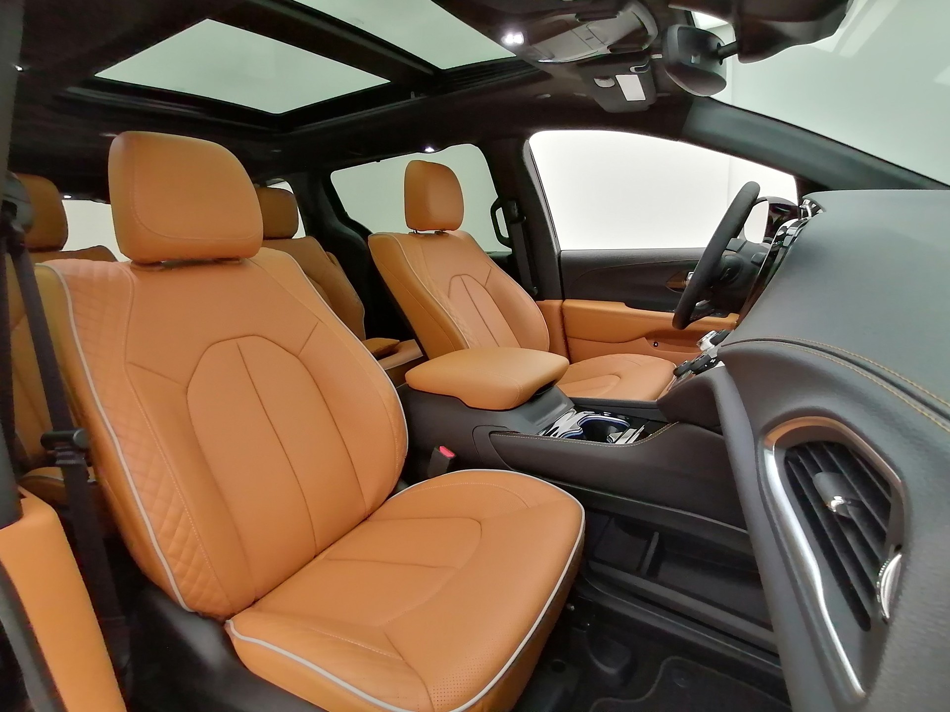 CHRYSLER Pacifica Pinnacle 3.6l Plug-In-Hybrid-image-13