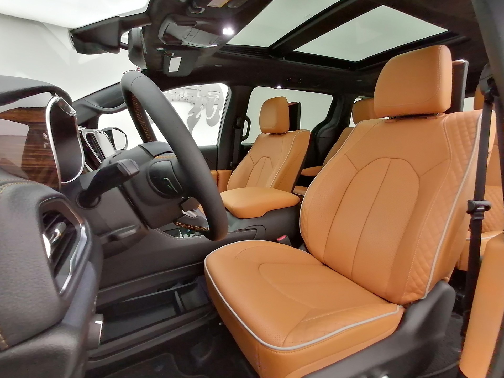CHRYSLER Pacifica Pinnacle 3.6l Plug-In-Hybrid-image-7