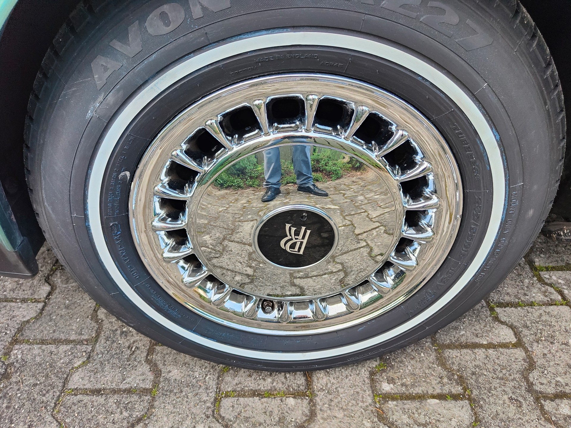 ROLLS-ROYCE Silver Spur II-image-4
