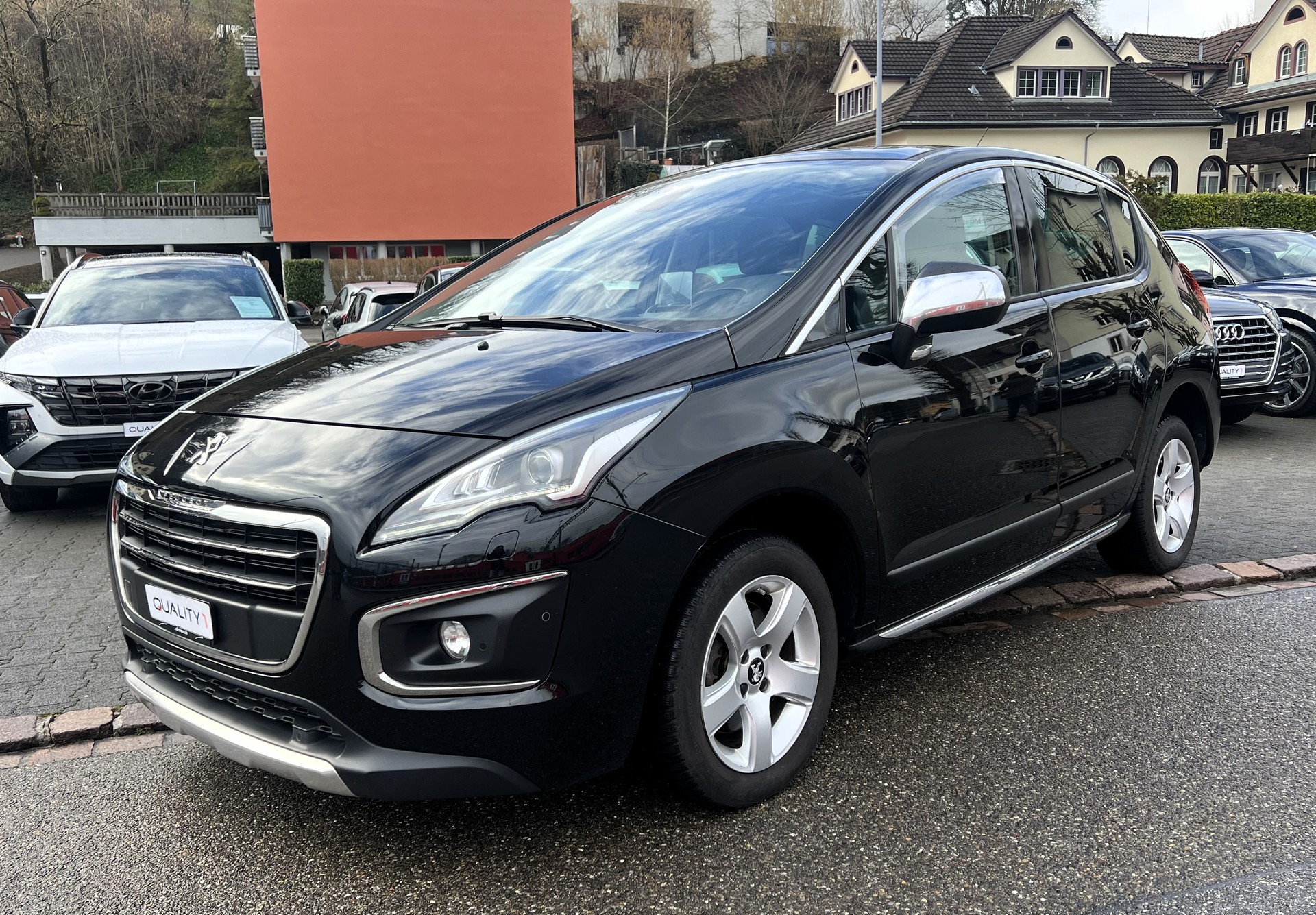 PEUGEOT 3008 2.0 Blue HDI Allure