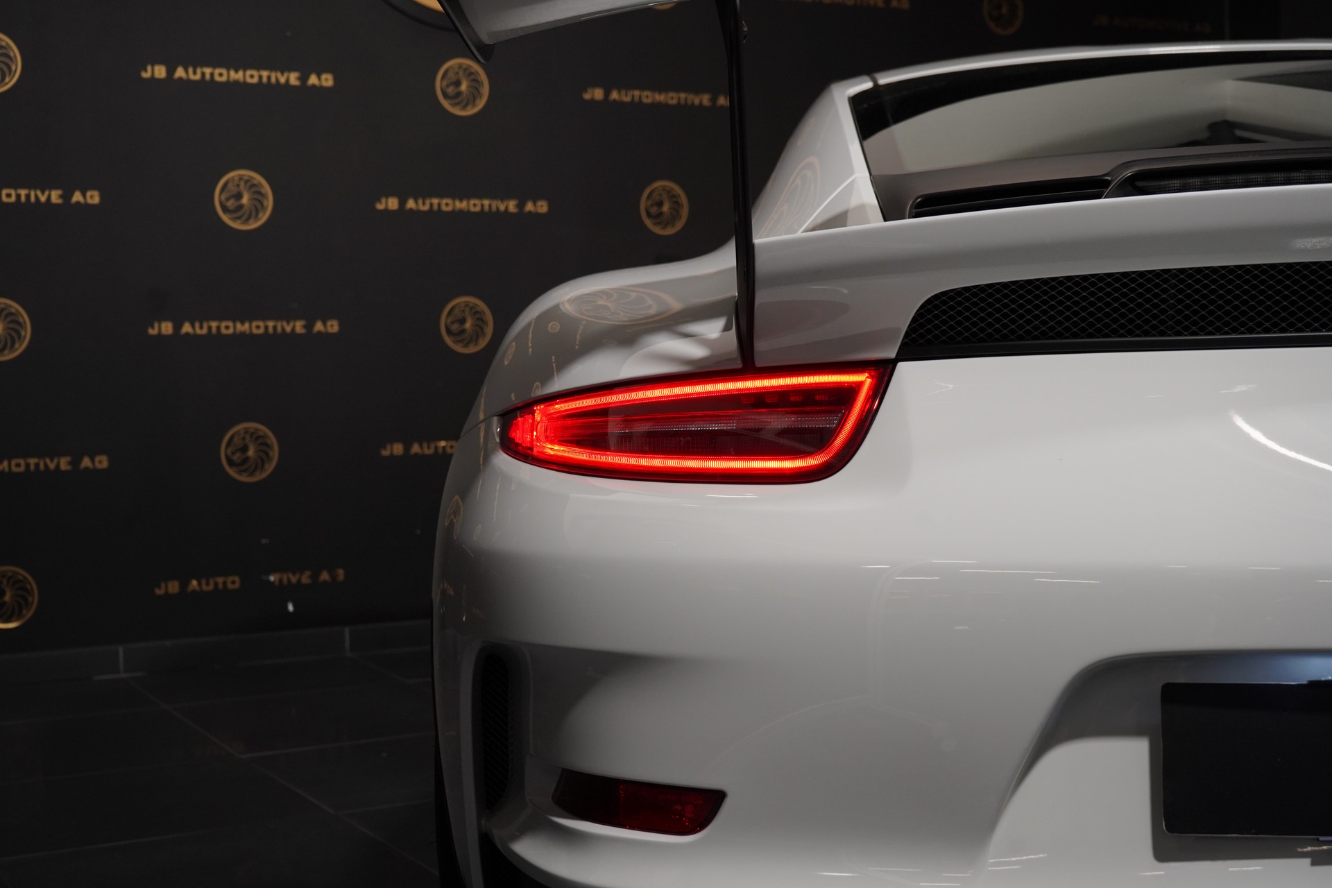 PORSCHE 911 GT3 RS PDK-image-6