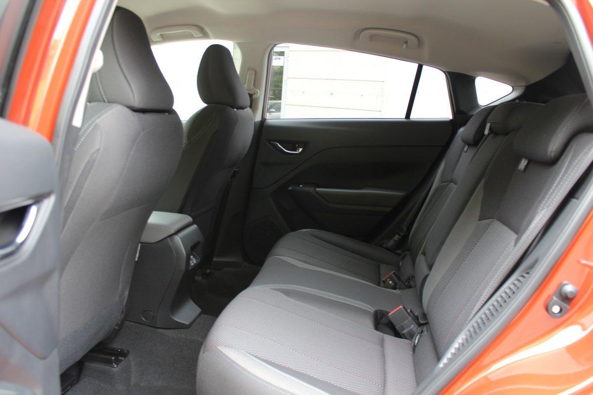 SUBARU Impreza 2.0i e-Boxer Swiss Plus-image-14