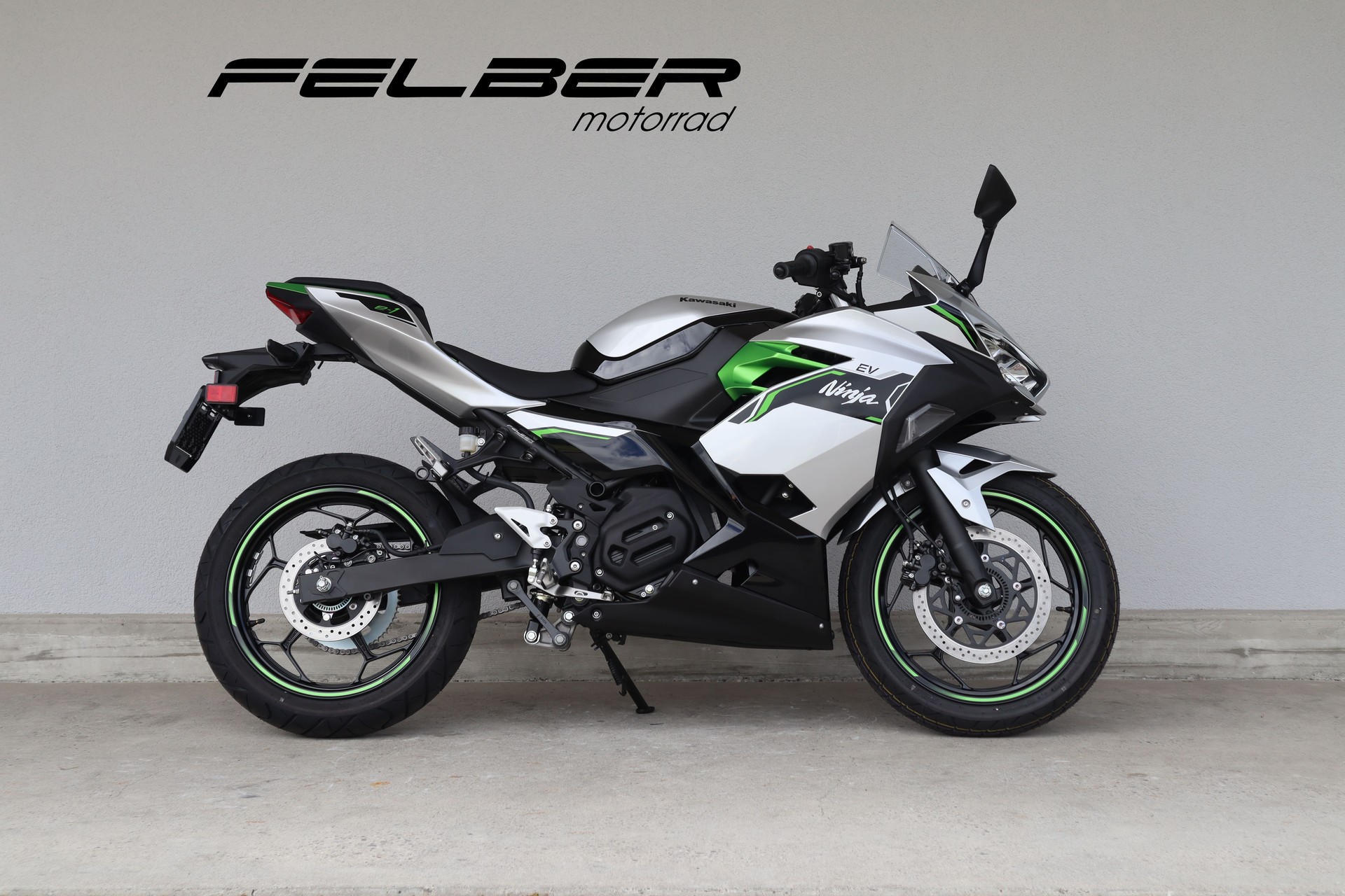 KAWASAKI Ninja e-1-image-0