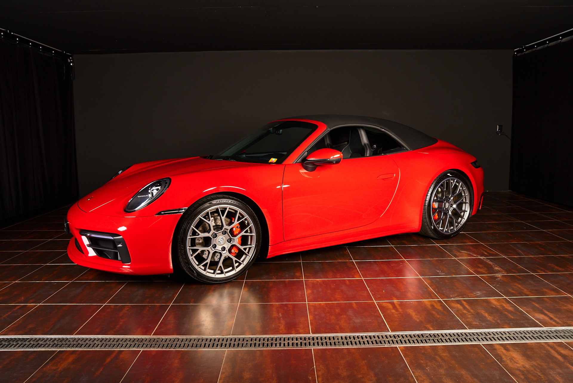 PORSCHE 911 Carrera 4S Cabriolet PDK