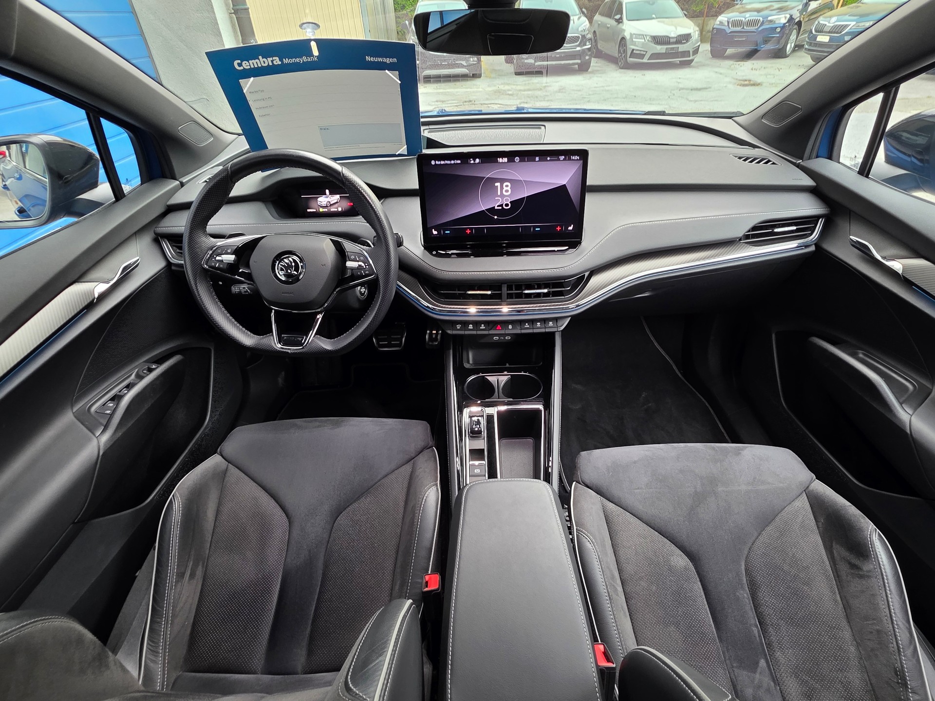 SKODA Enyaq iV 80x SportLine-image-10