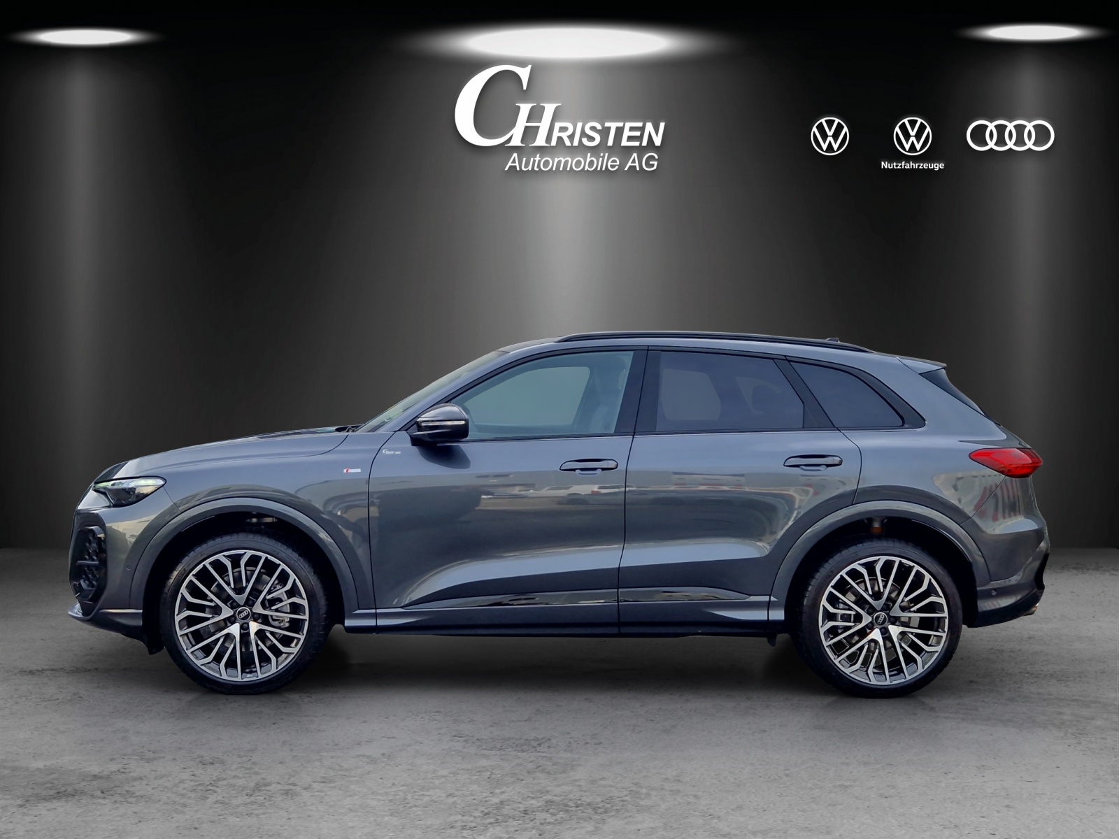 AUDI Q5 TDI quattro 150 kW S-tronic-showroom-element-1
